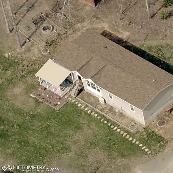 A picture of the property located at 14 HARKINS LN, MARSHALL NC 28753.