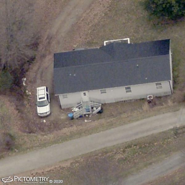 A picture of the property located at 122 BEAVER CREEK CIR, CANDLER NC 28715.