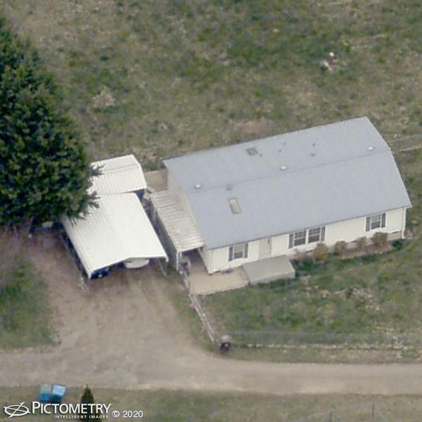 A picture of the property located at 7 INDIGO BUNTING LN, CANDLER NC 28715.