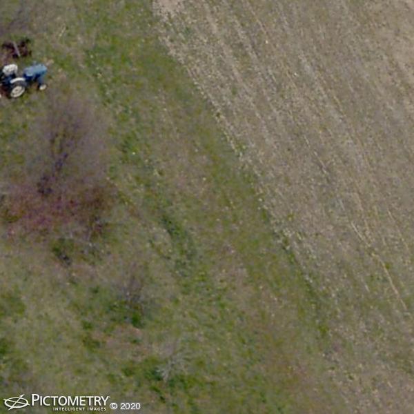 A picture of the property located at 15 PEONY LN, CANDLER NC 28715.