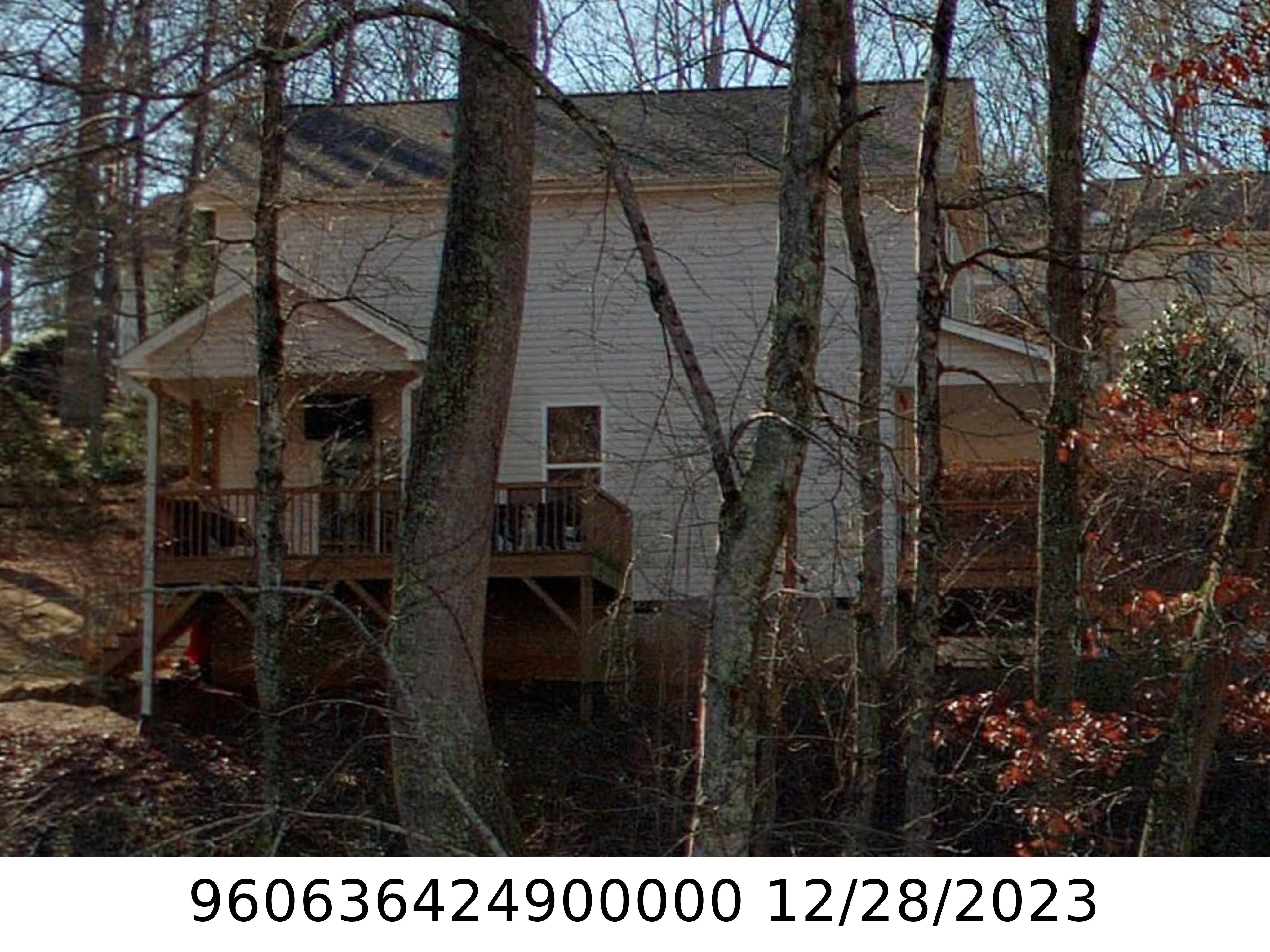 A picture of the property located at 140 IVEY FARMS RD, CANDLER NC 28715.
