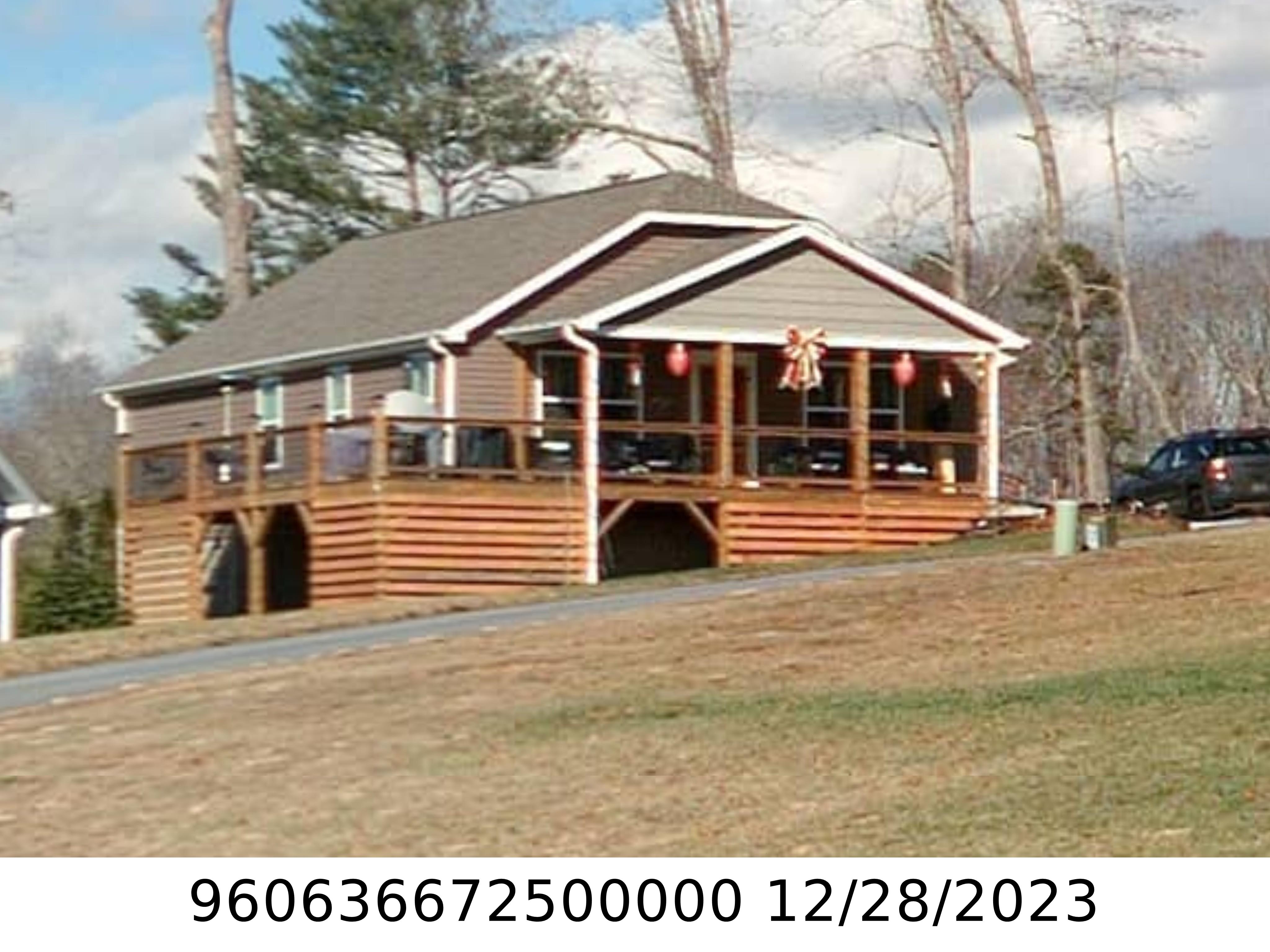 A picture of the property located at 135 IVEY FARMS RD, CANDLER NC 28715.