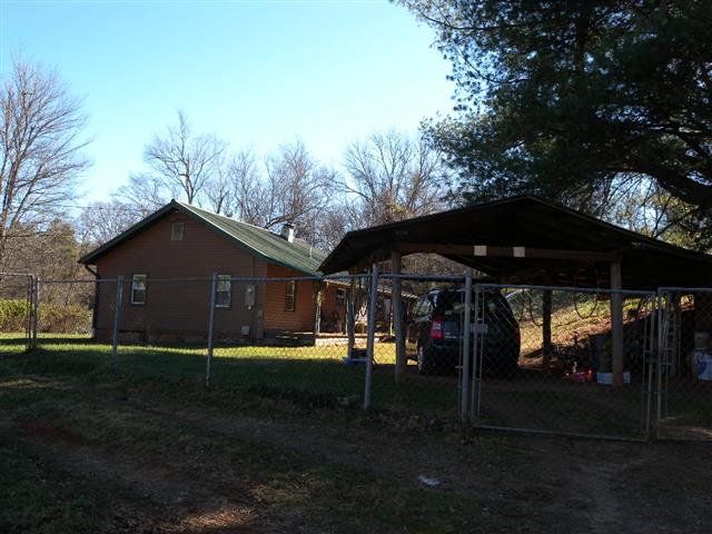 A picture of the property located at 21 CARRION LN, CANDLER NC 28715.