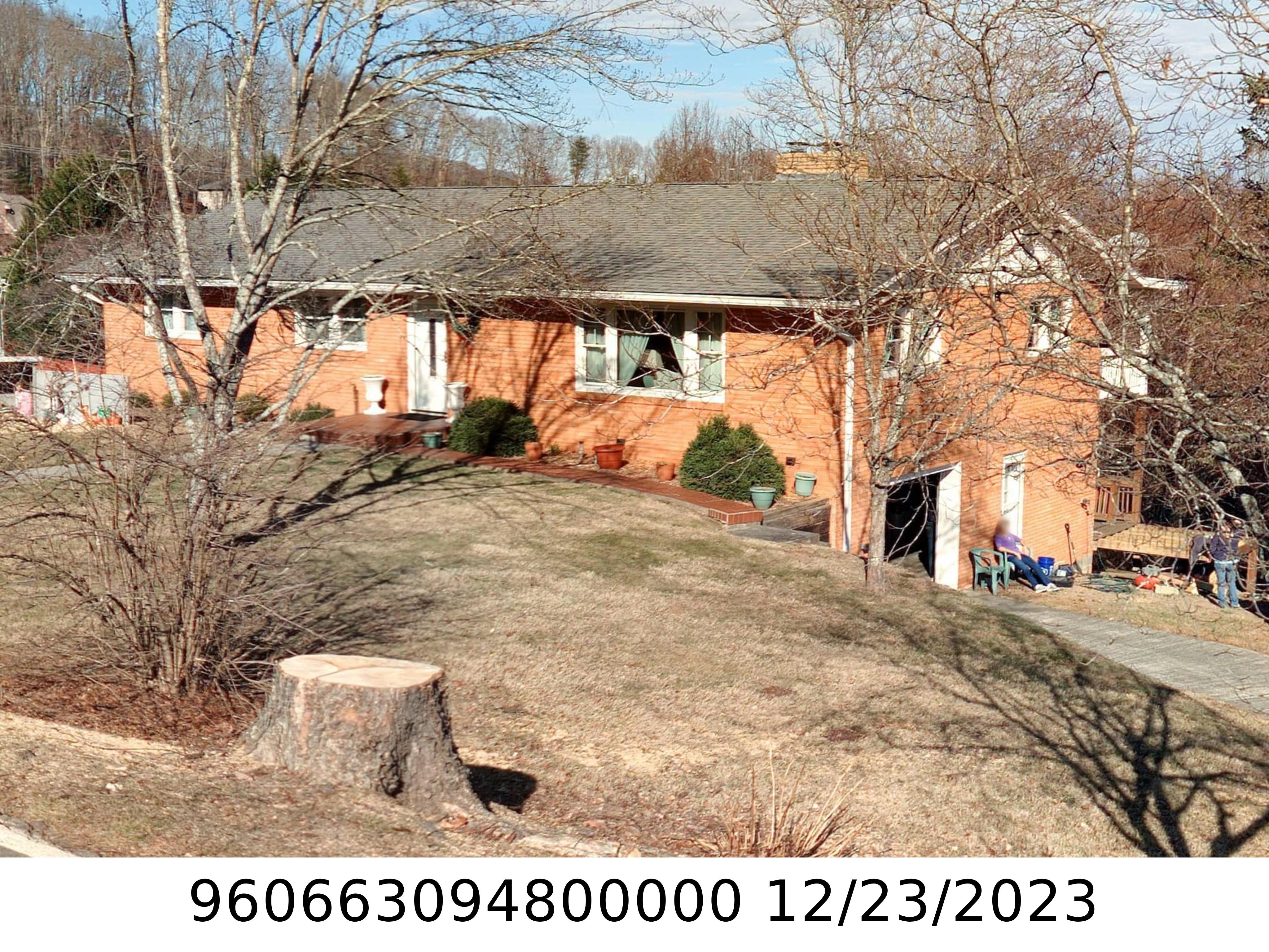 A picture of the property located at 810 CASE COVE RD, CANDLER NC 28715.