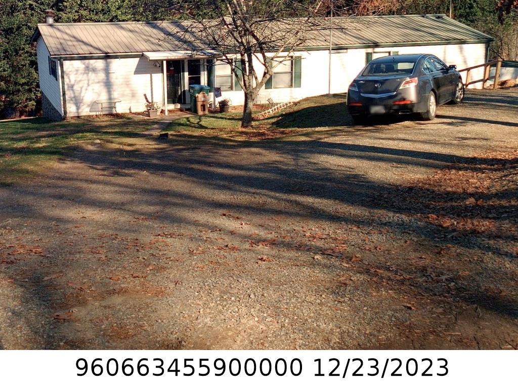 A picture of the property located at 780 CASE COVE RD, CANDLER NC 28715.