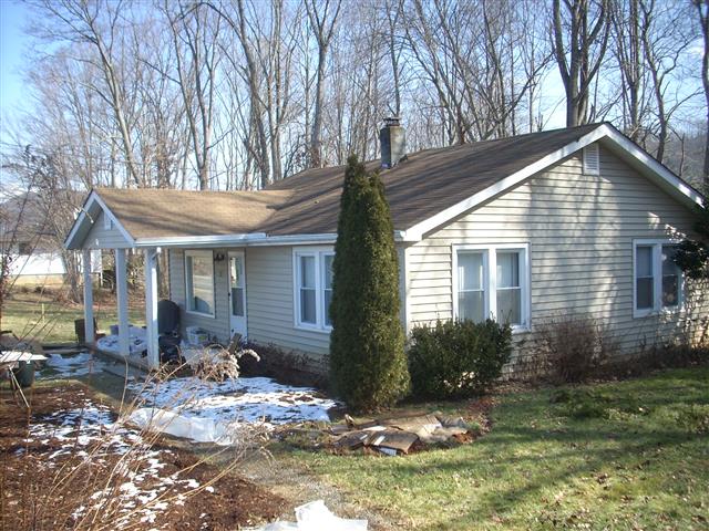 A picture of the property located at 12 MISTY LN, CANDLER NC 28715.