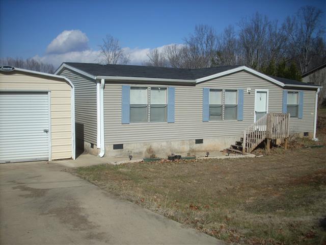 A picture of the property located at 17 MISTY LN, CANDLER NC 28715.