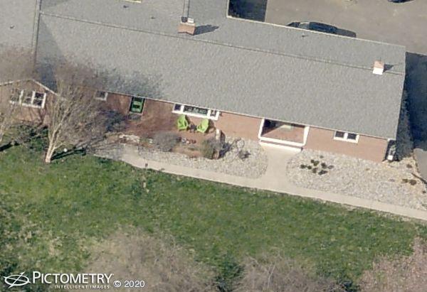 A picture of the property located at 3 BIRDSONG LN, CANDLER NC 28715.