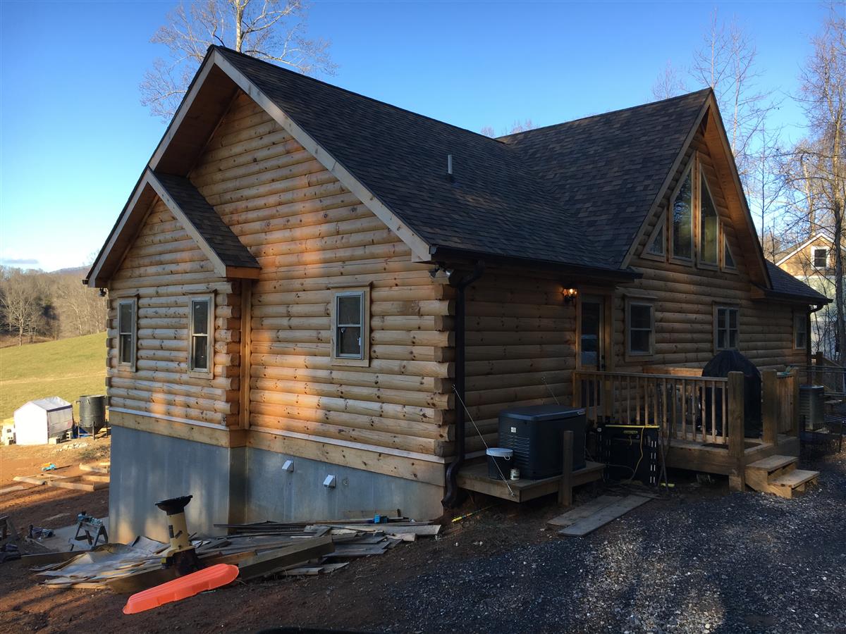 A picture of the property located at 50 JUNCTION DR, CANDLER NC 28715.