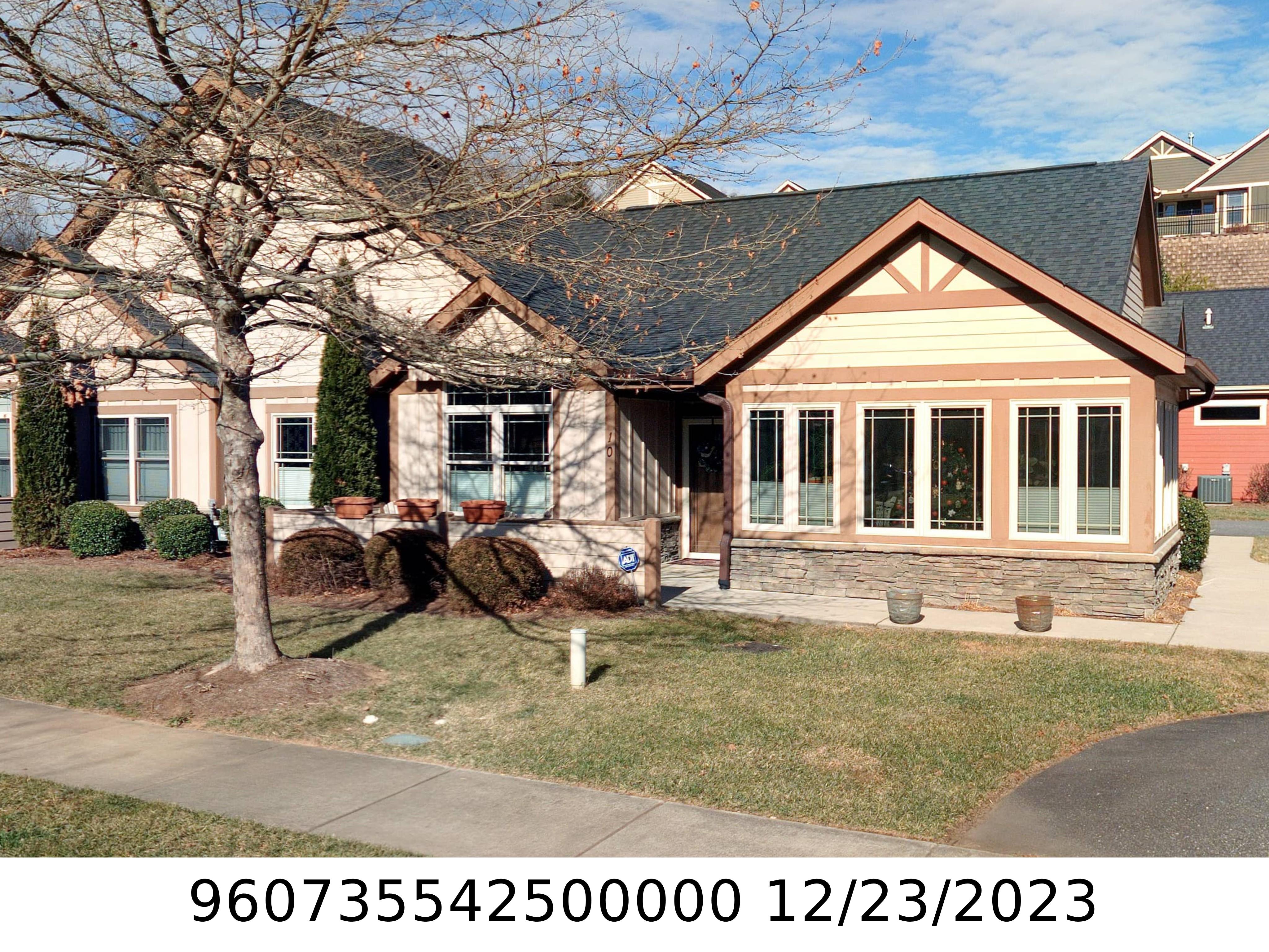 A picture of the property located at 10 WESTFIELD WAY, CANDLER NC 28715.