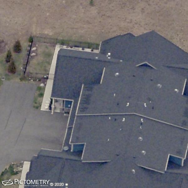 A picture of the property located at 4 BROOKSTONE PL, CANDLER NC 28715.