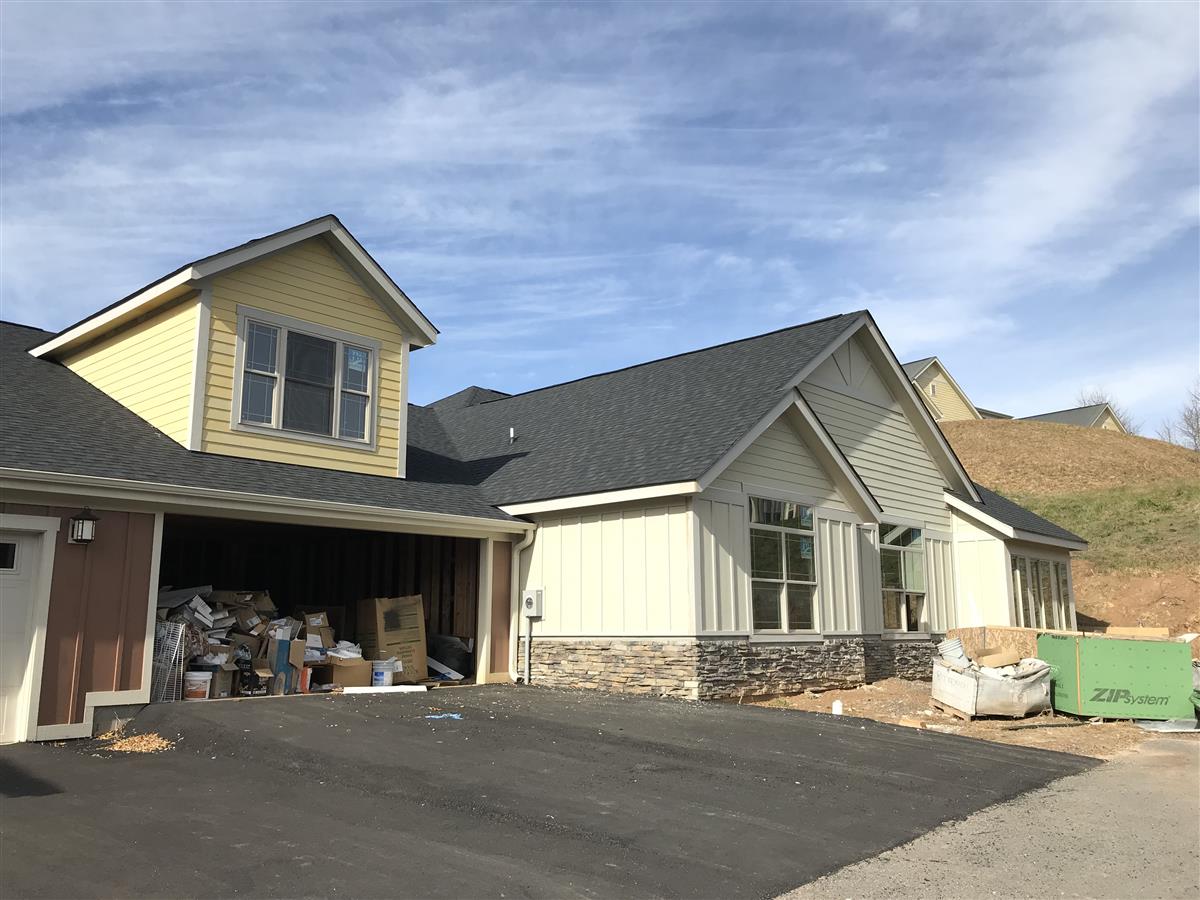 A picture of the property located at 38 WESTFIELD WAY, CANDLER NC 28715.