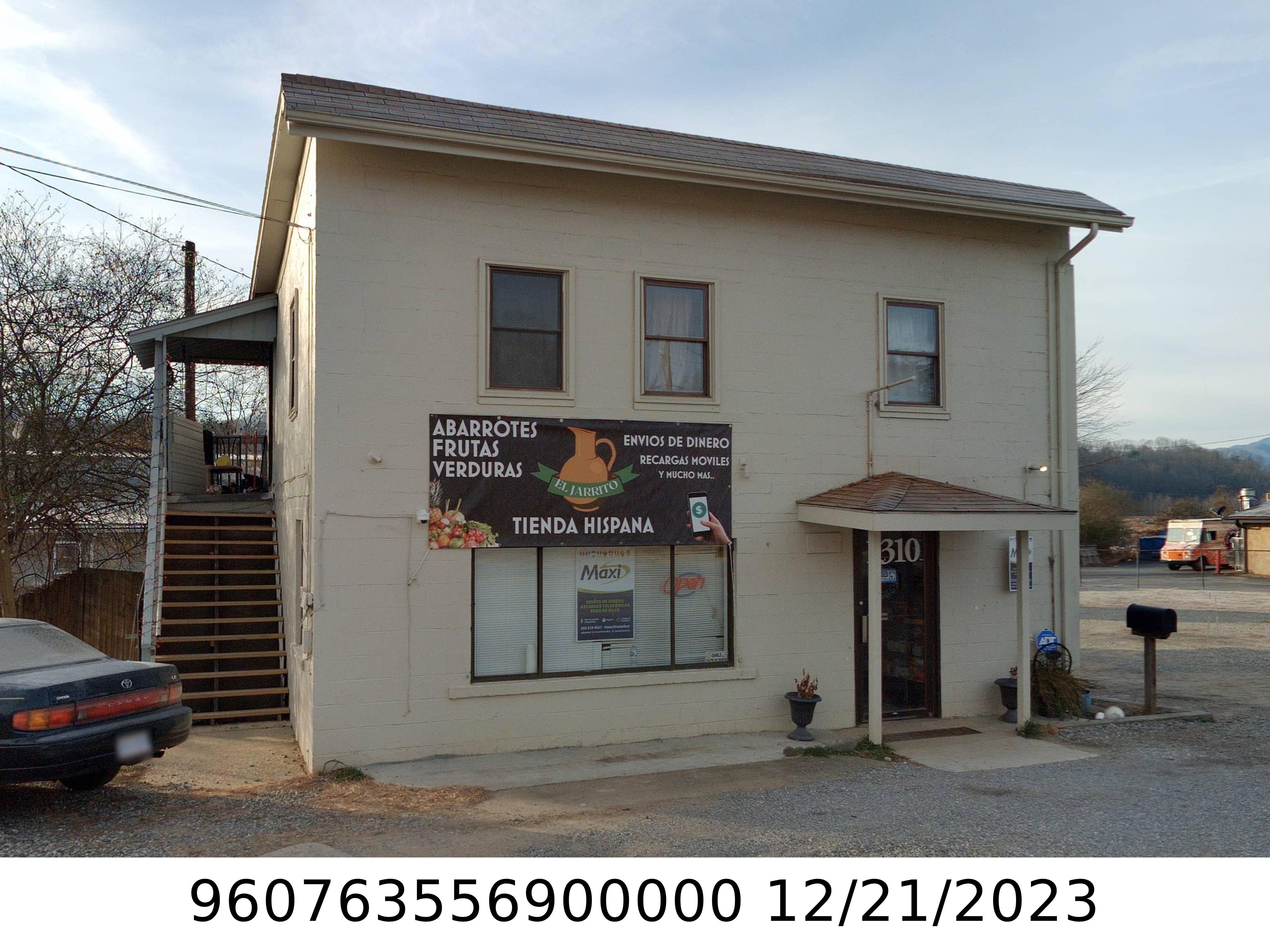 A picture of the property located at 1310 SMOKEY PARK HWY, CANDLER NC 28715.