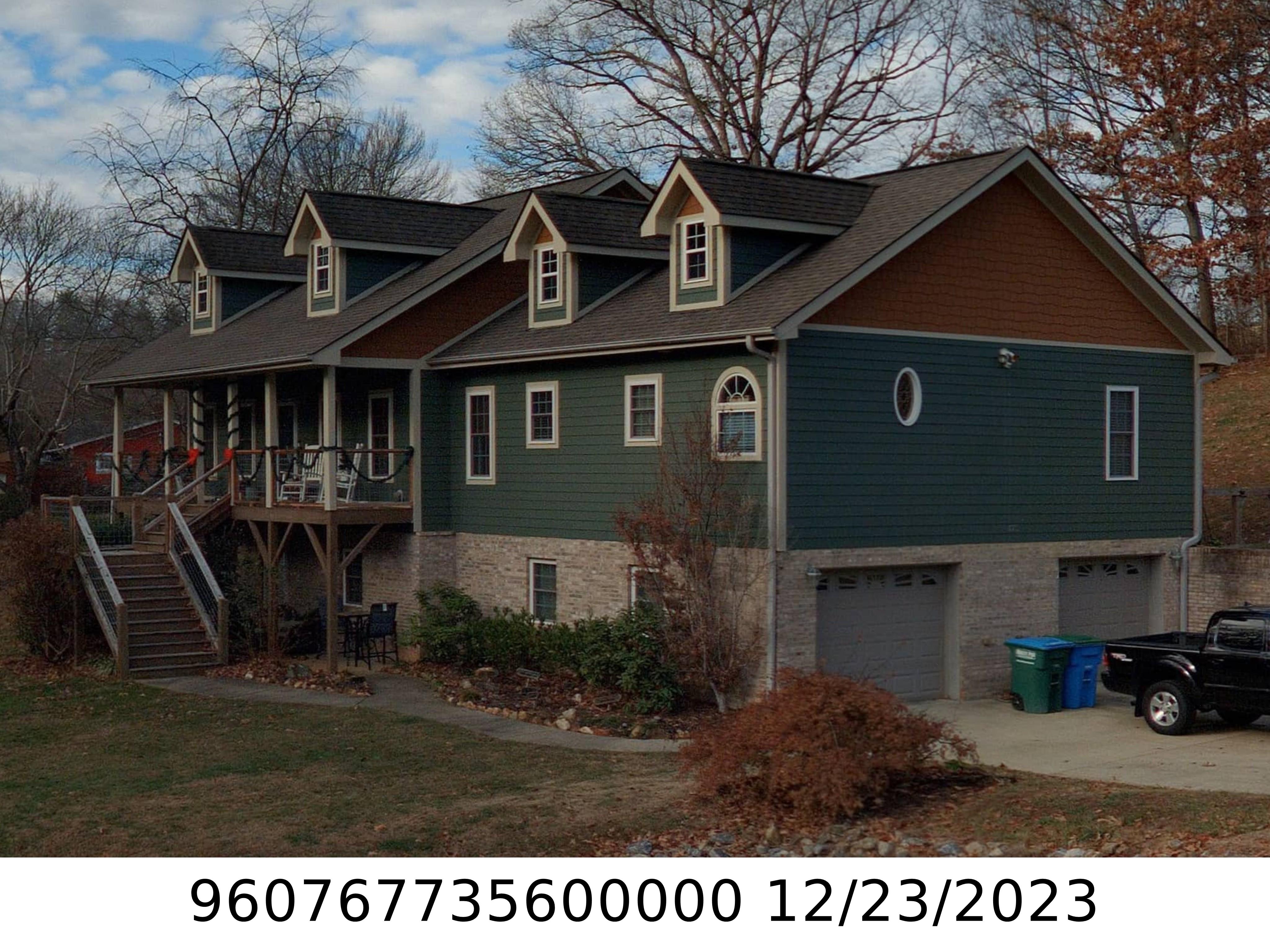 A picture of the property located at 175 CANAAN DR, CANDLER NC 28715.