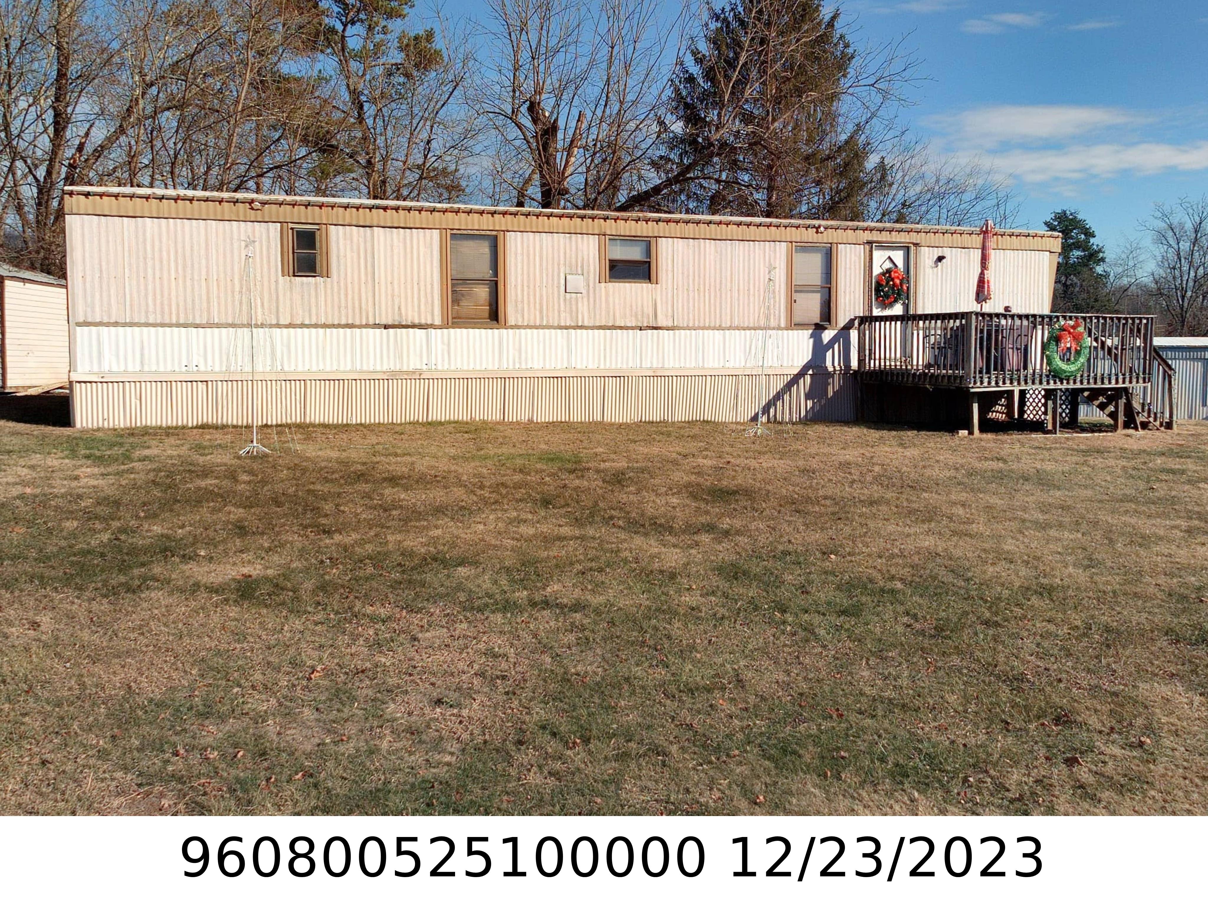 A picture of the property located at 182 BRADSHAW CIR, CANDLER NC 28715.