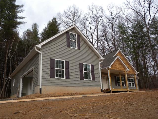 A picture of the property located at 12 PARROT RD, CANDLER NC 28715.