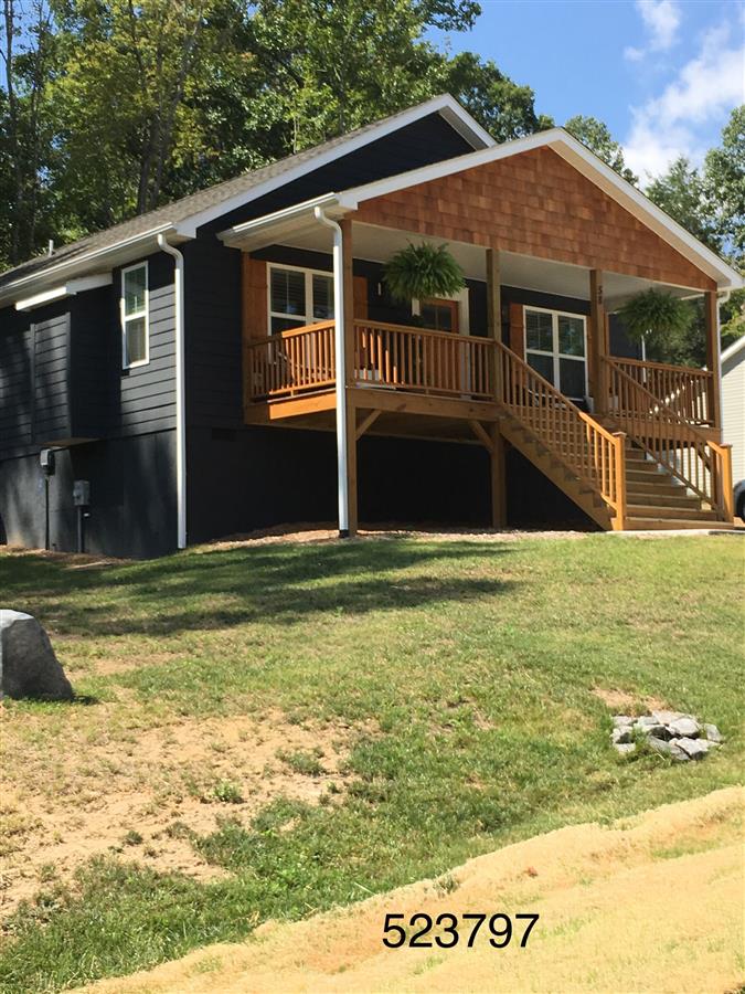 A picture of the property located at 55 PARROT RD, CANDLER NC 28715.