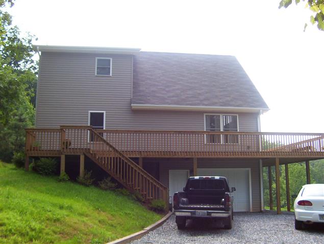 A picture of the property located at 47 SEALEY LN, LEICESTER NC 28748.