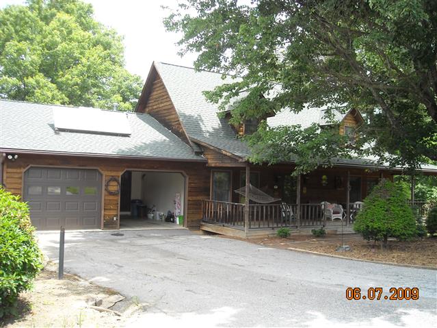 A picture of the property located at 133 DIX CREEK NO 1 RD, LEICESTER NC 28748.