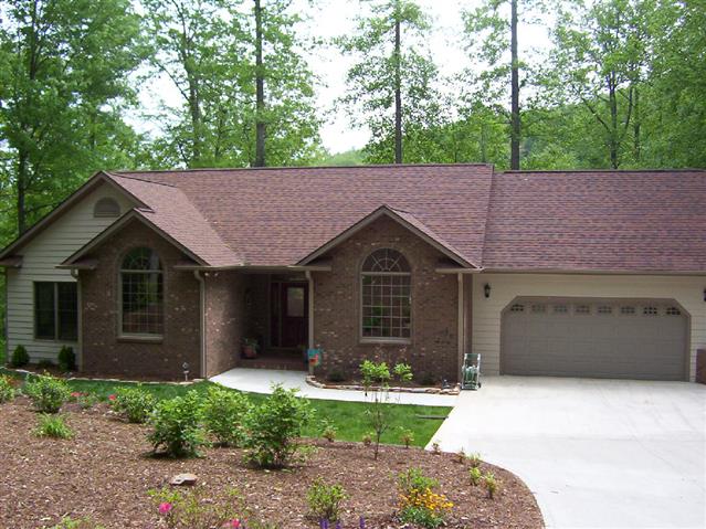 A picture of the property located at 458 BLUE MIST WAY, ARDEN NC 28704.