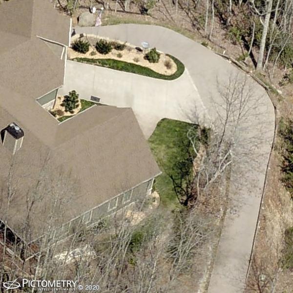 A picture of the property located at 710 STREAMSIDE DR, ARDEN NC 28704.