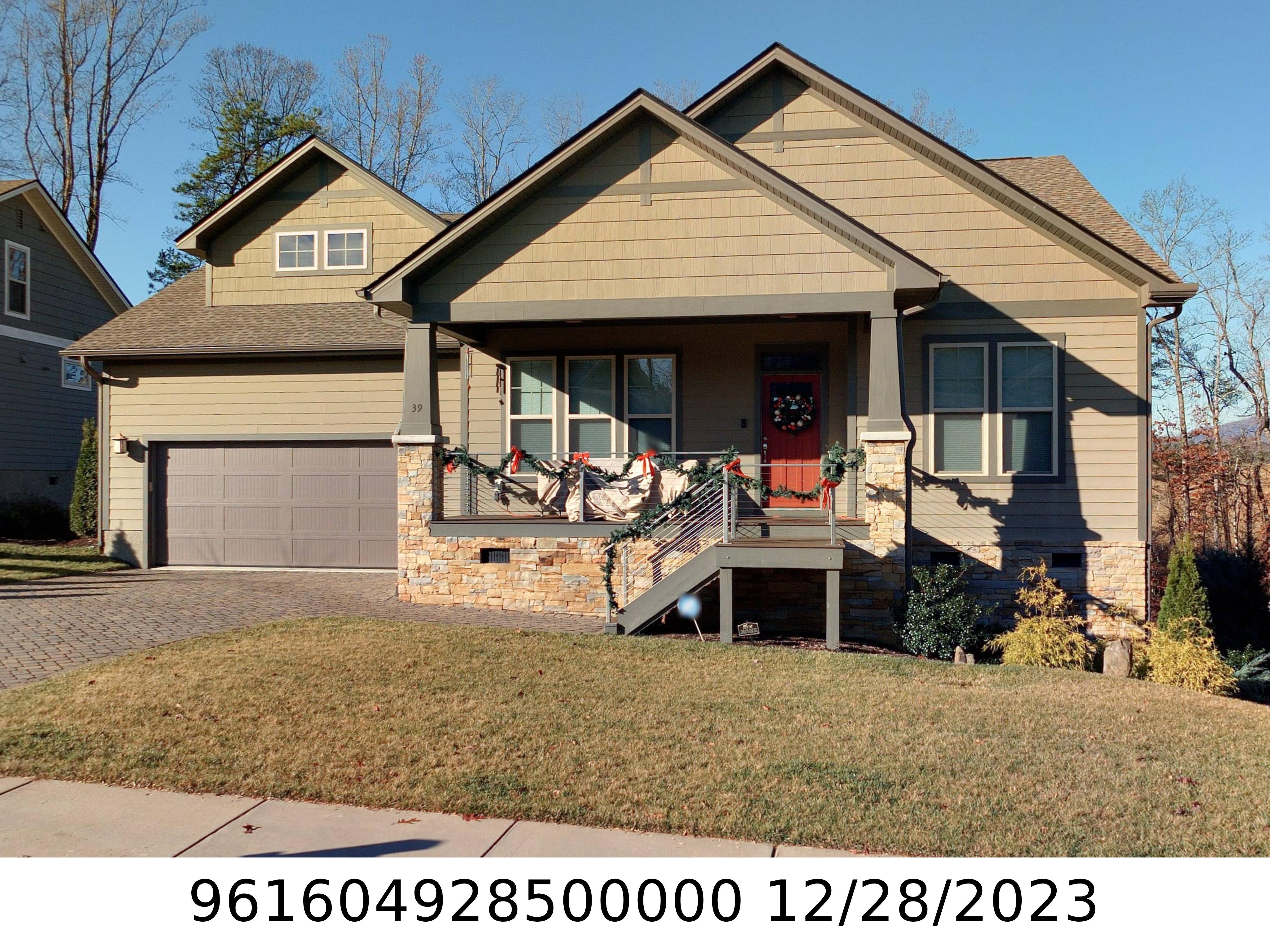 A picture of the property located at 39 BUCKHORN GAP RD, CANDLER NC 28715.