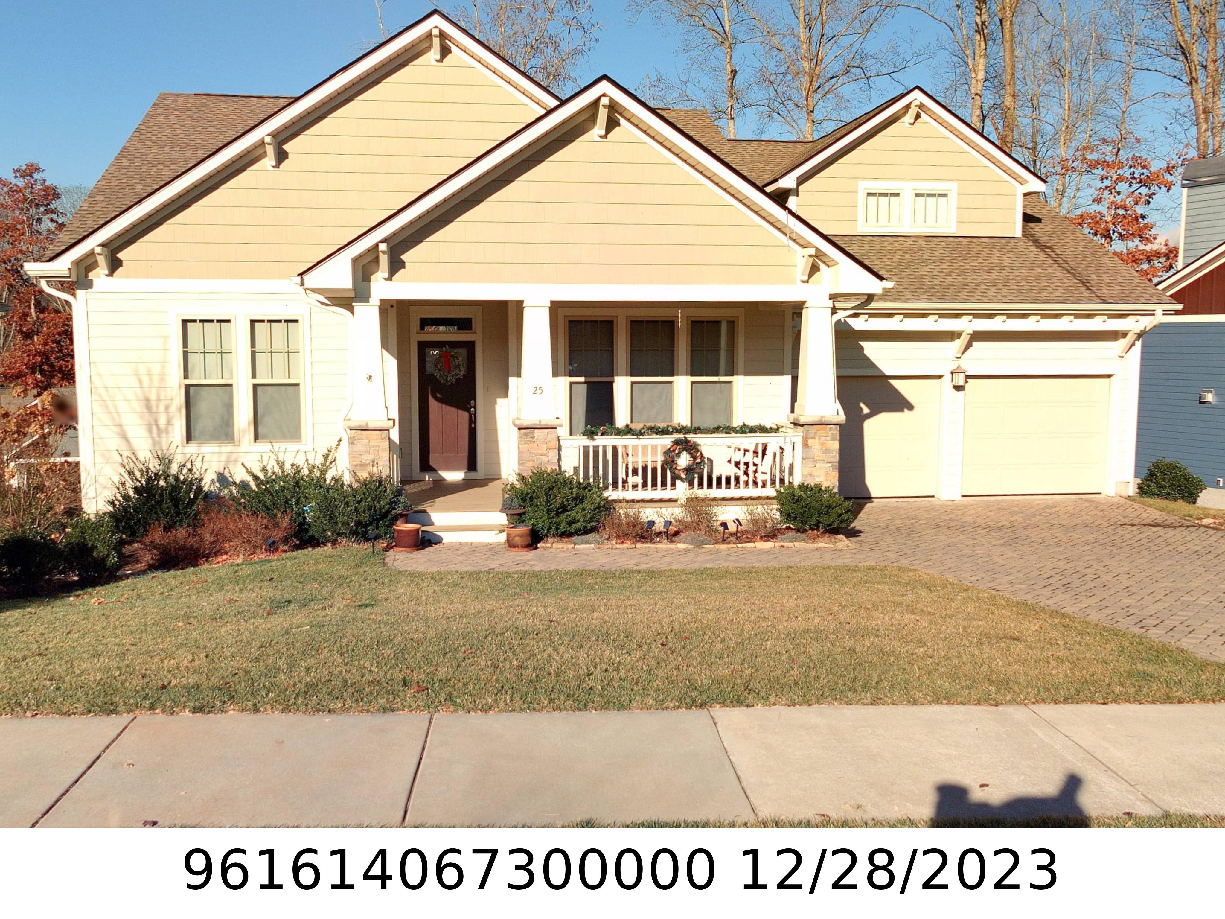 A picture of the property located at 25 BUCKHORN GAP RD, CANDLER NC 28715.