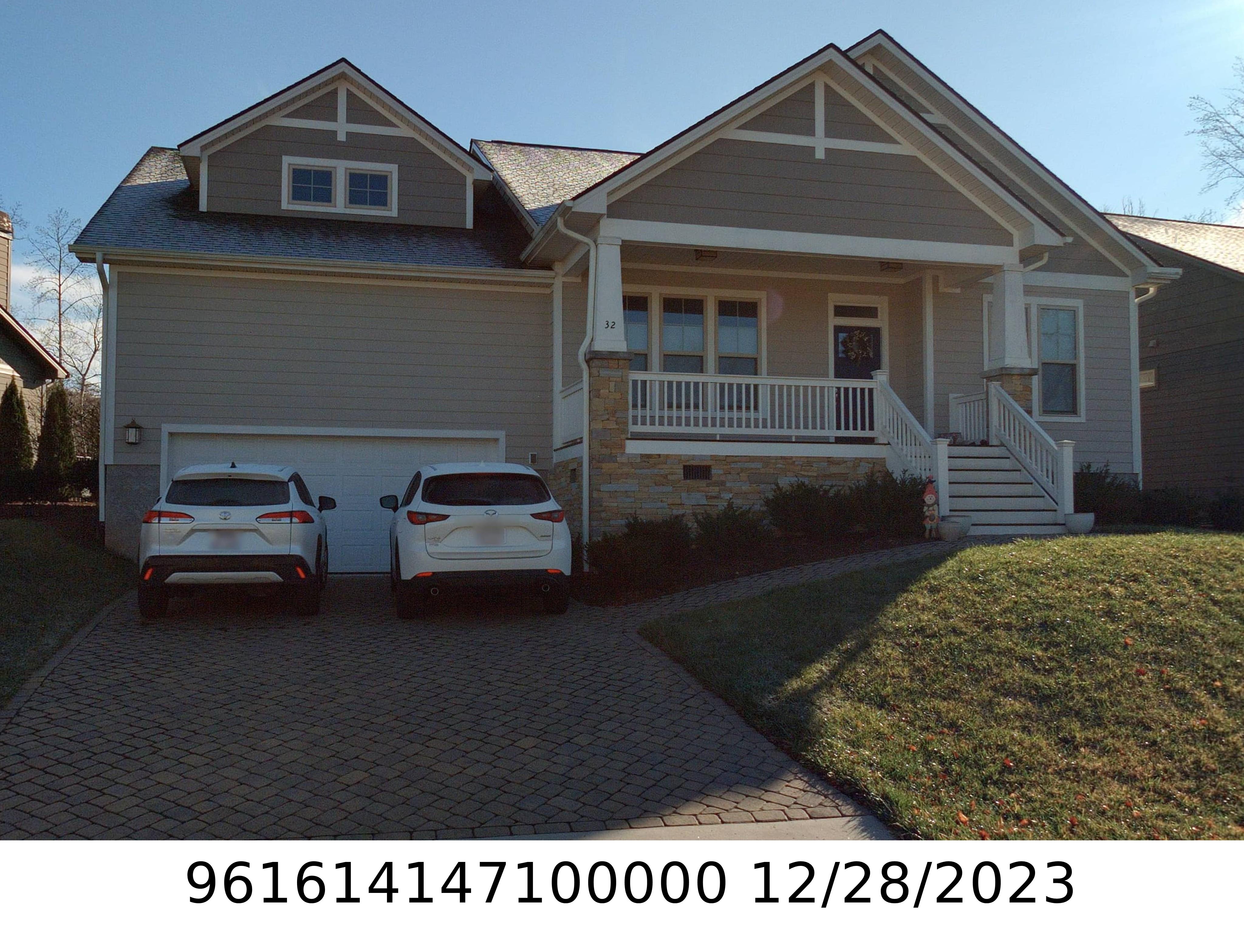 A picture of the property located at 32 BUCKHORN GAP RD, CANDLER NC 28715.