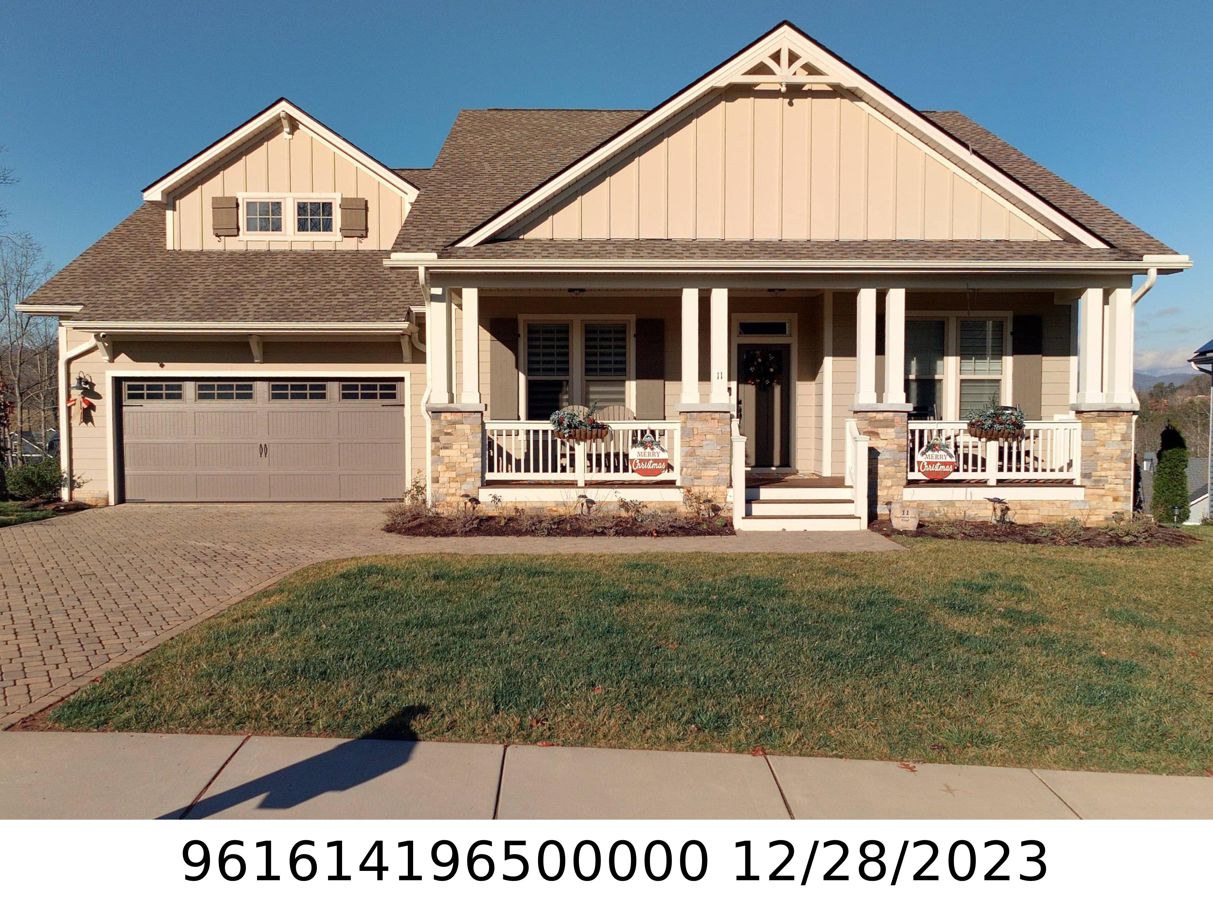A picture of the property located at 11 BUCKHORN GAP RD, CANDLER NC 28715.