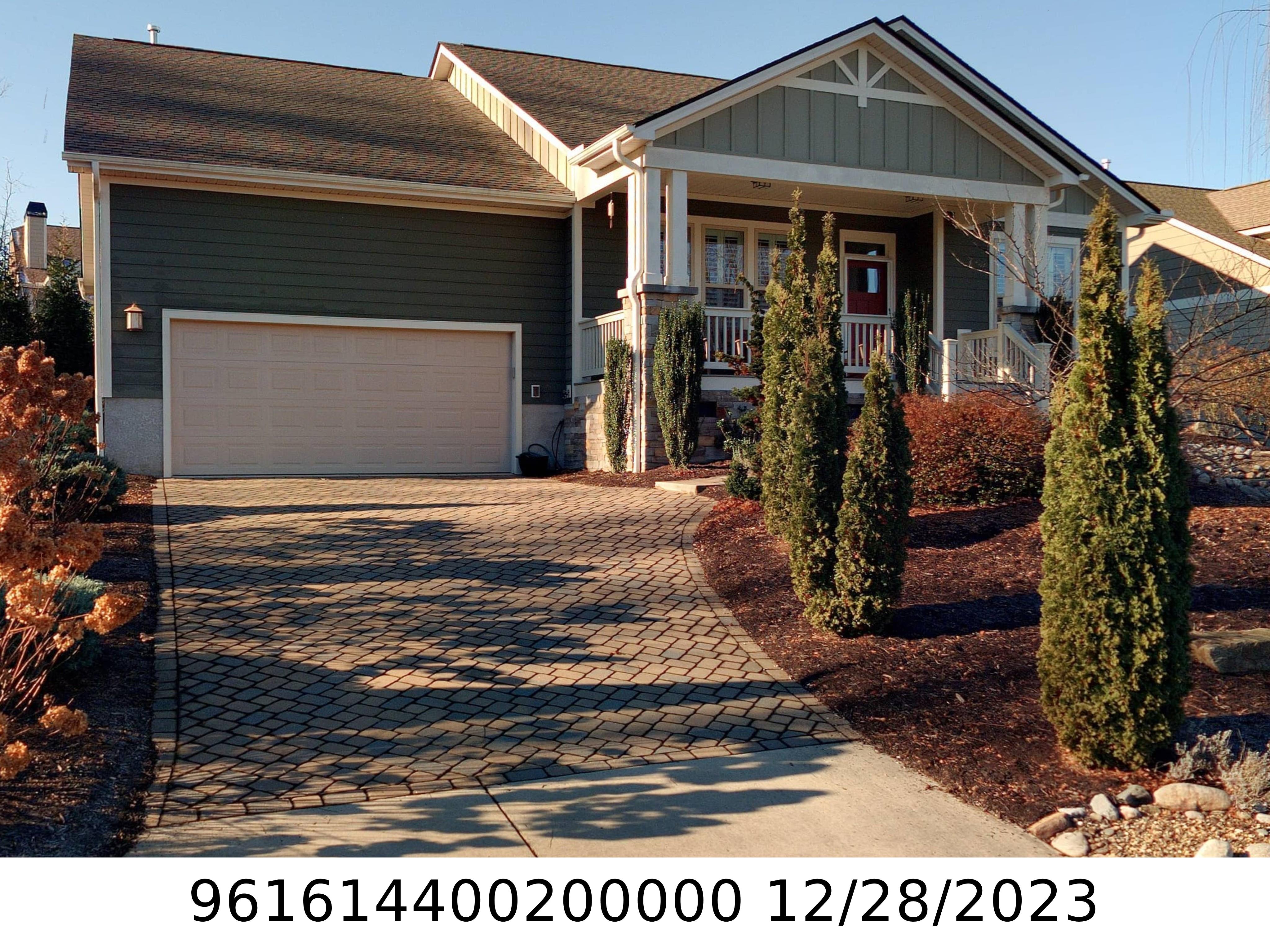 A picture of the property located at 25 ESTATOE GAP RD, CANDLER NC 28715.