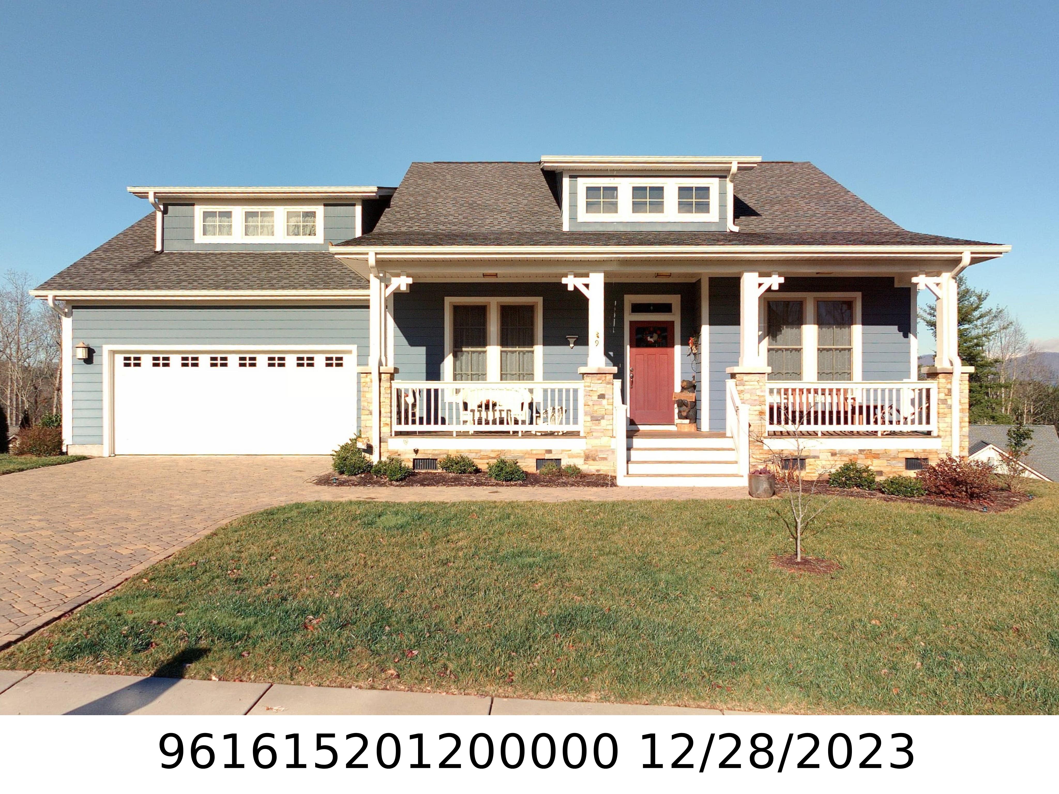 A picture of the property located at 9 BUCKHORN GAP RD, CANDLER NC 28715.