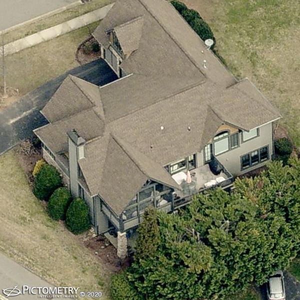 A picture of the property located at 99 ORVIS STONE CIR, CANDLER NC 28715.