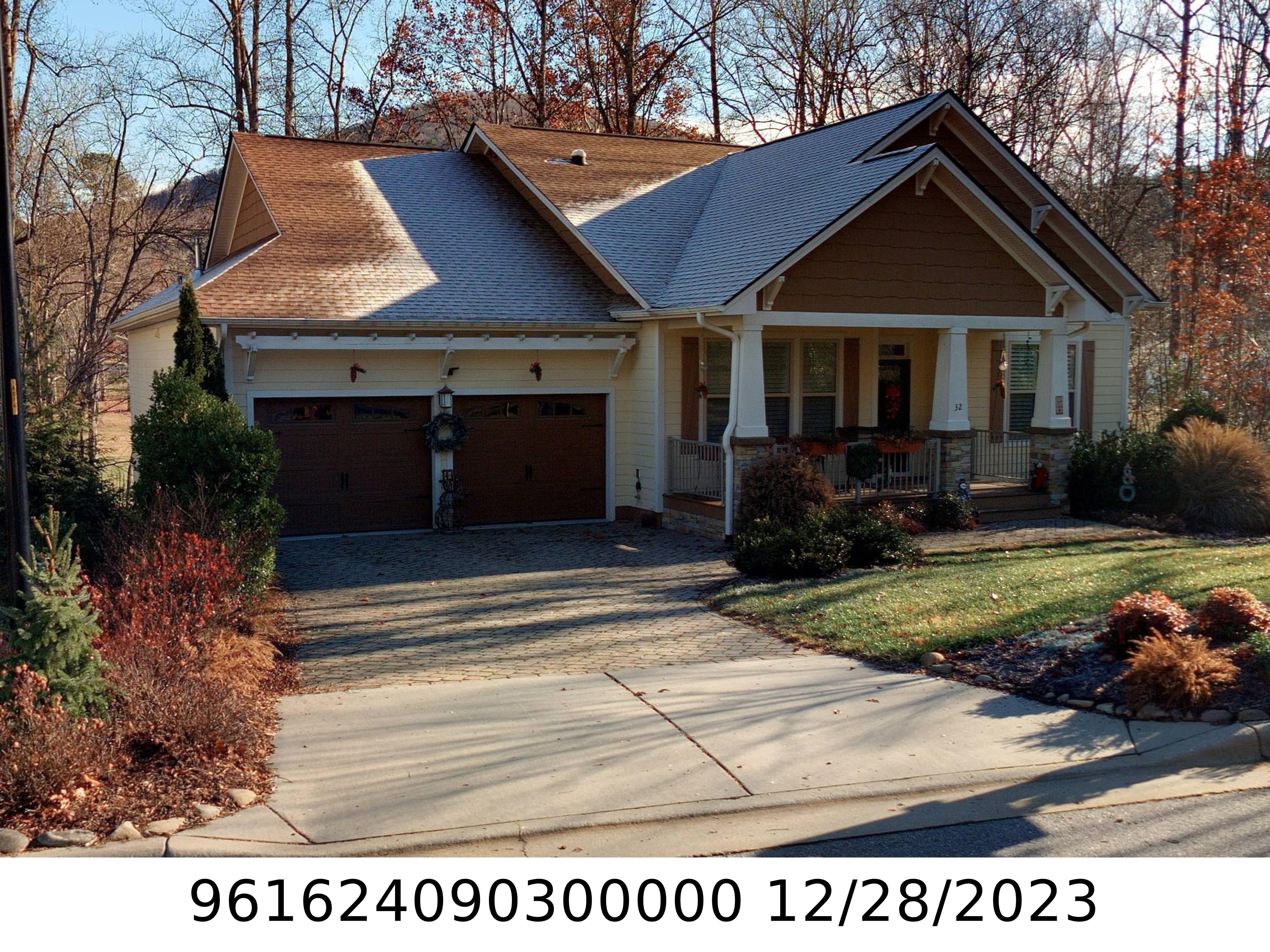 A picture of the property located at 32 BALSAM HIGH RD, CANDLER NC 28715.