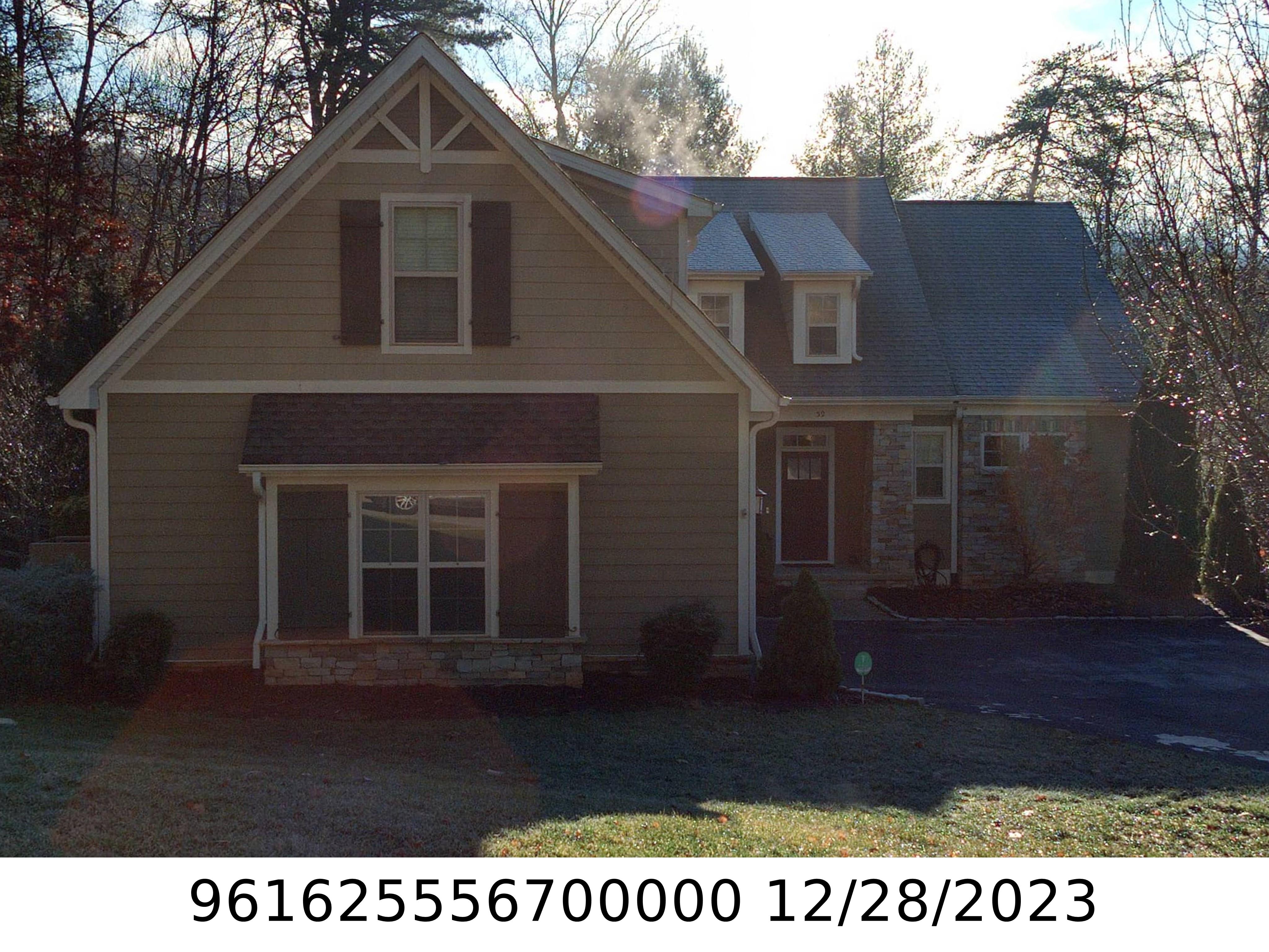 A picture of the property located at 59 GRAY DUSTER CIR, CANDLER NC 28715.