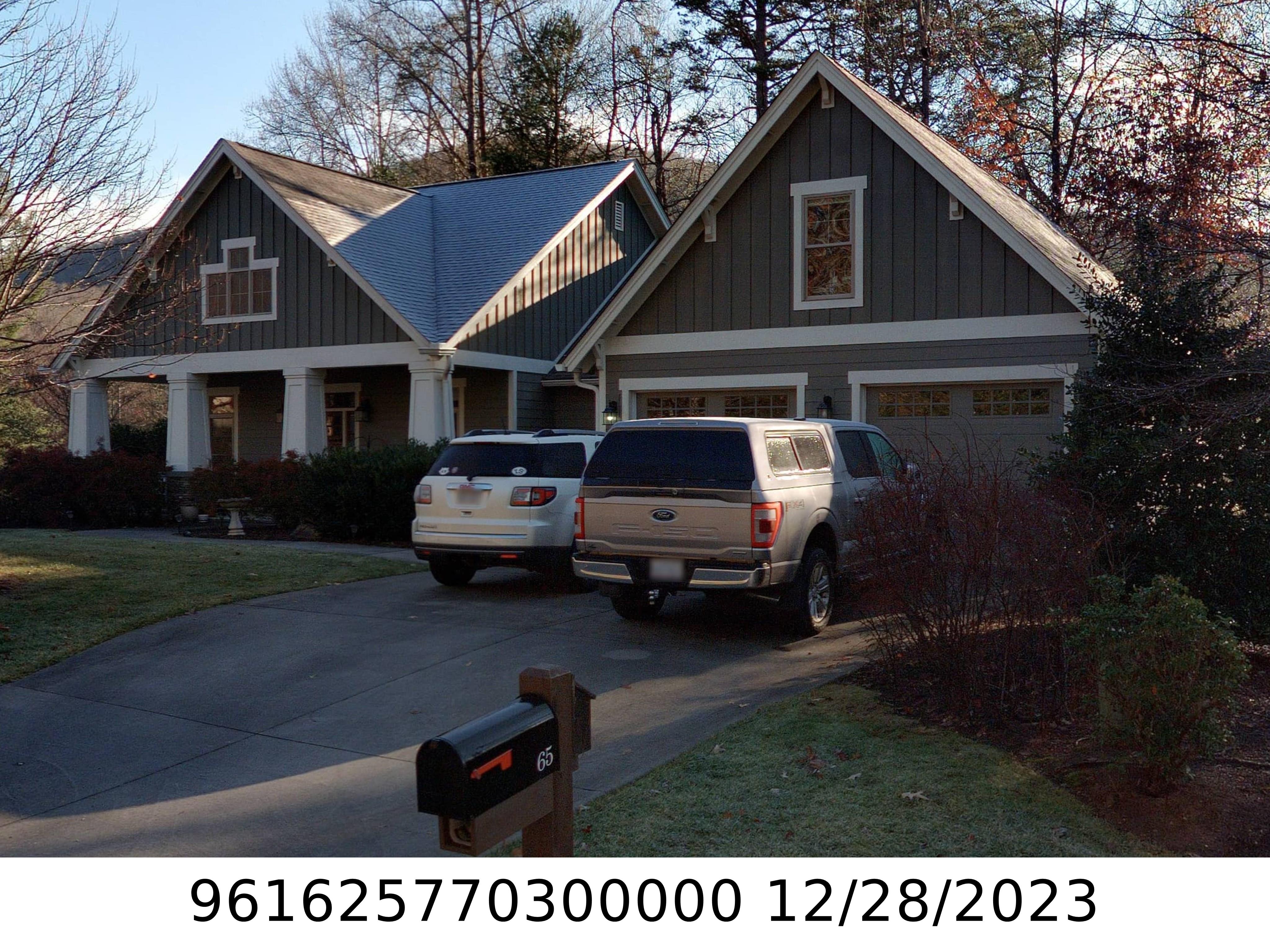A picture of the property located at 65 GRAY DUSTER CIR, CANDLER NC 28715.