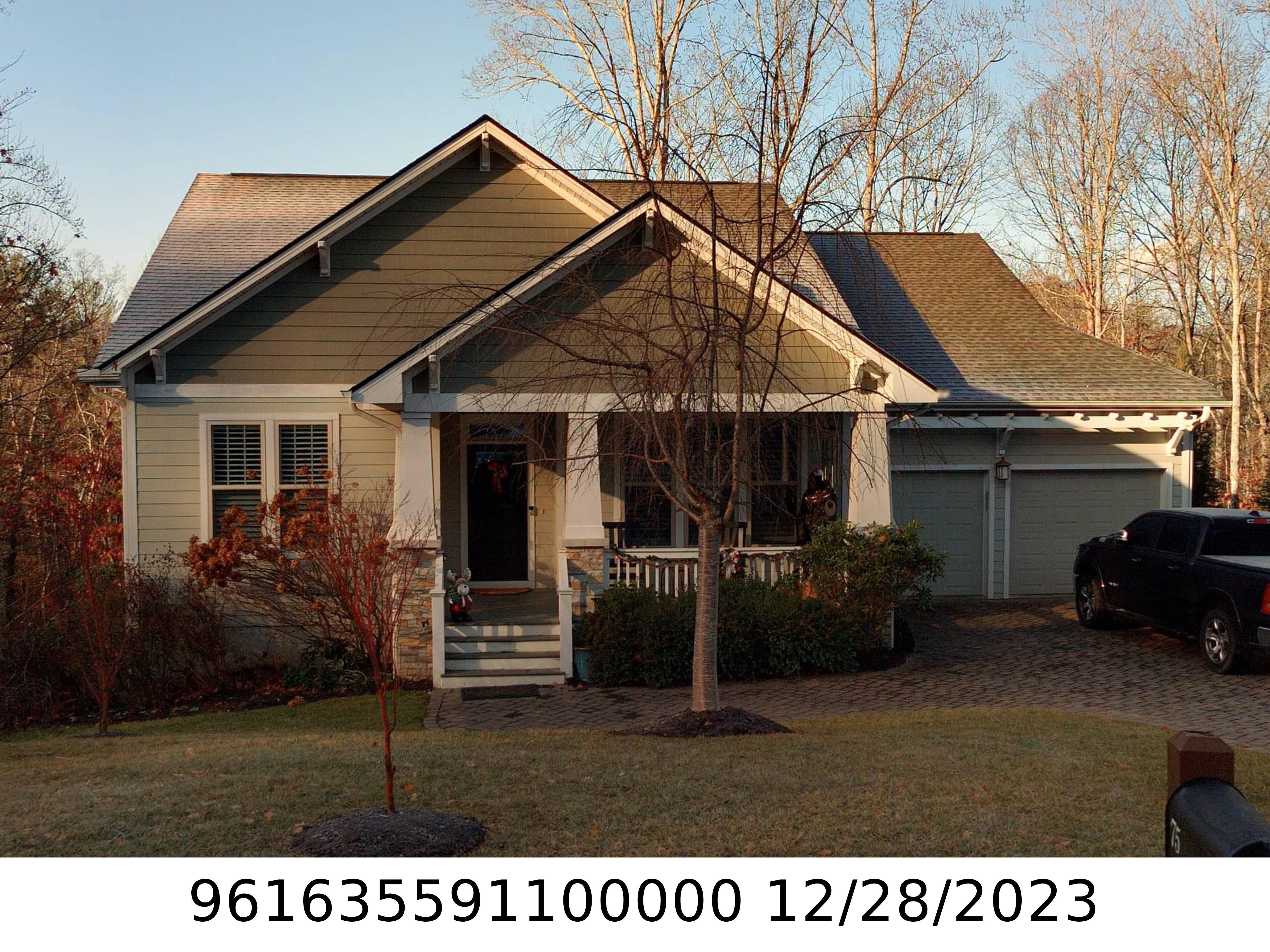 A picture of the property located at 75 GREENWELLS GLORY DR, CANDLER NC 28715.