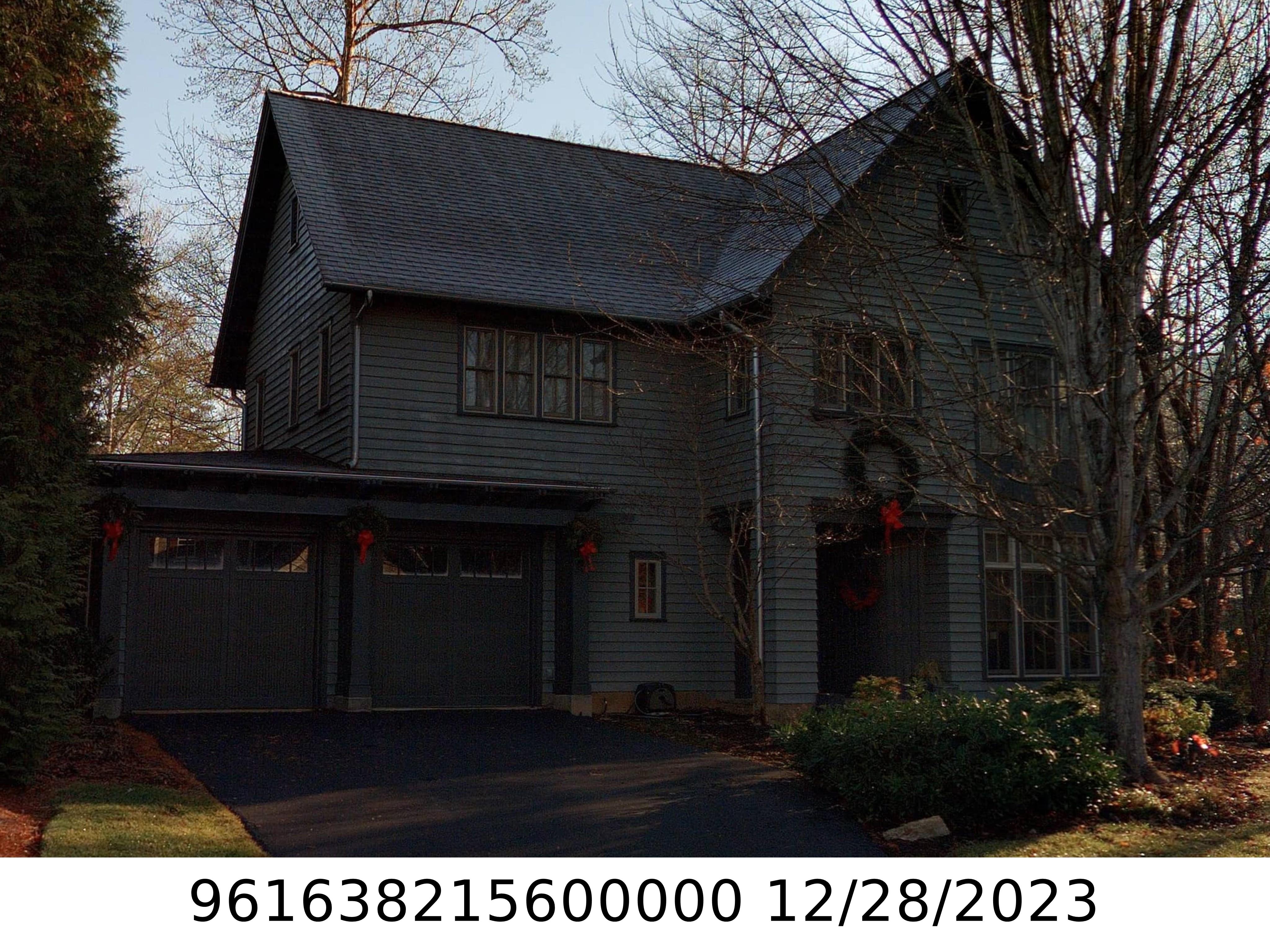 A picture of the property located at 1002 COVES PHEASANT CT, CANDLER NC 28715.