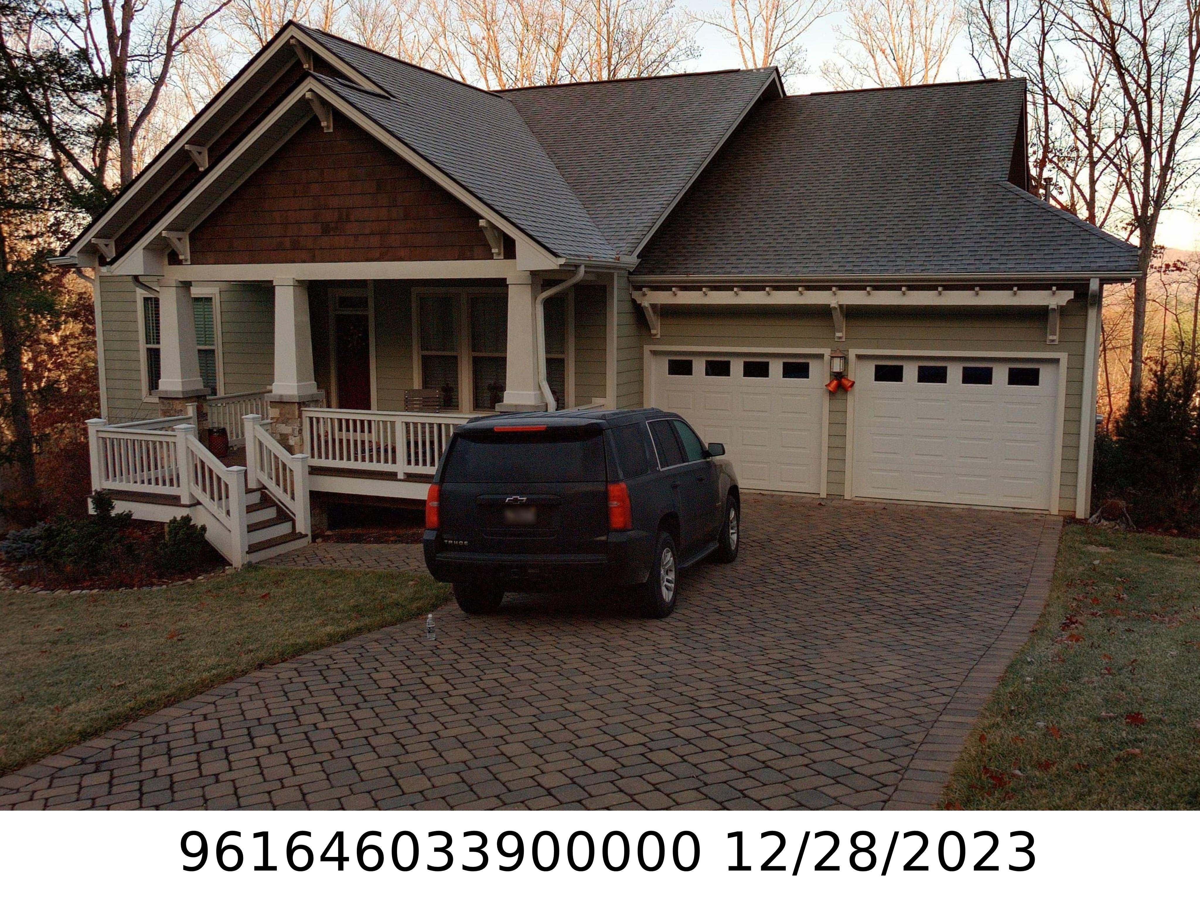 A picture of the property located at 8 BRASSIE CT, CANDLER NC 28715.