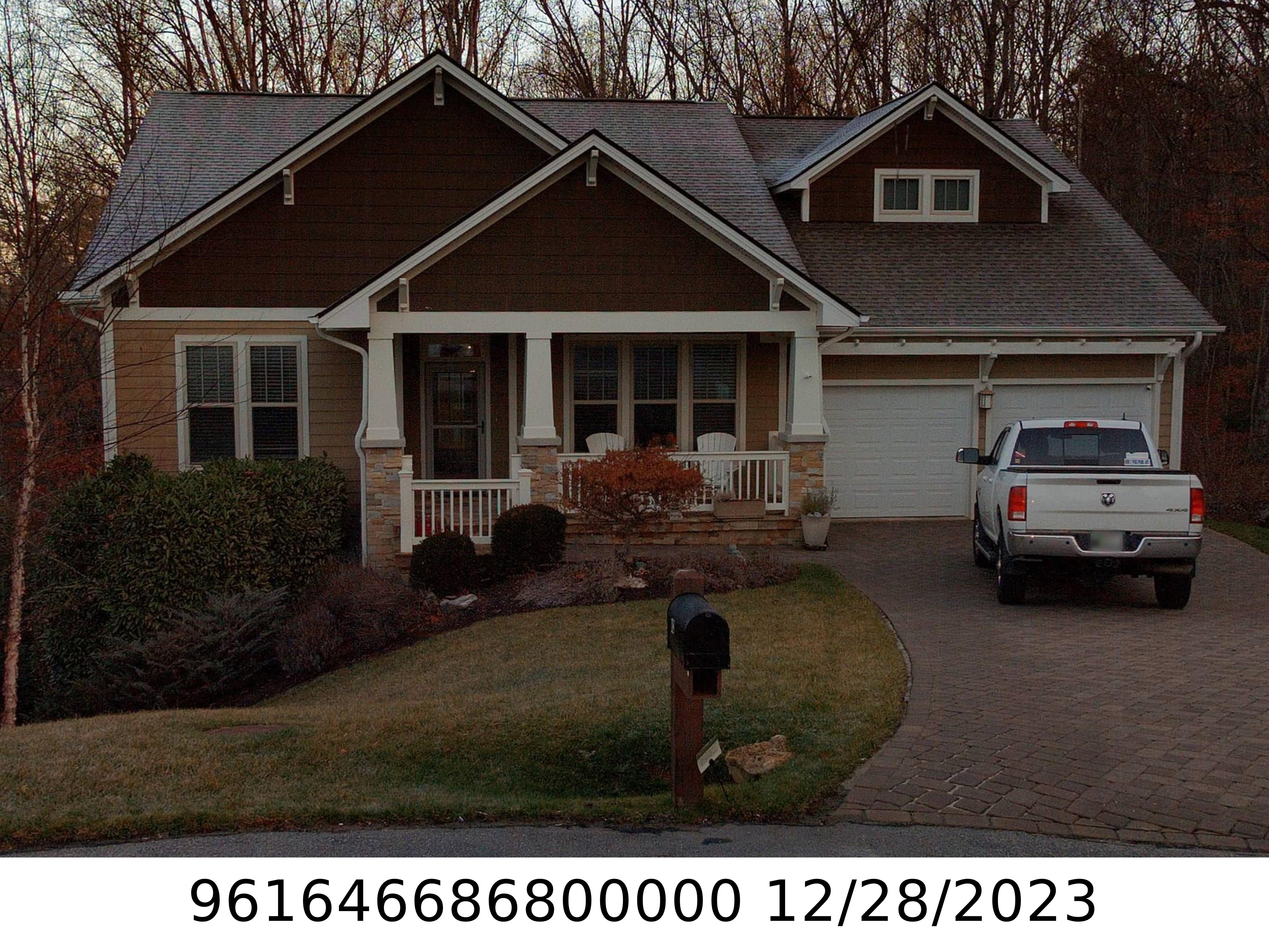 A picture of the property located at 18 BRASSIE CT, CANDLER NC 28715.