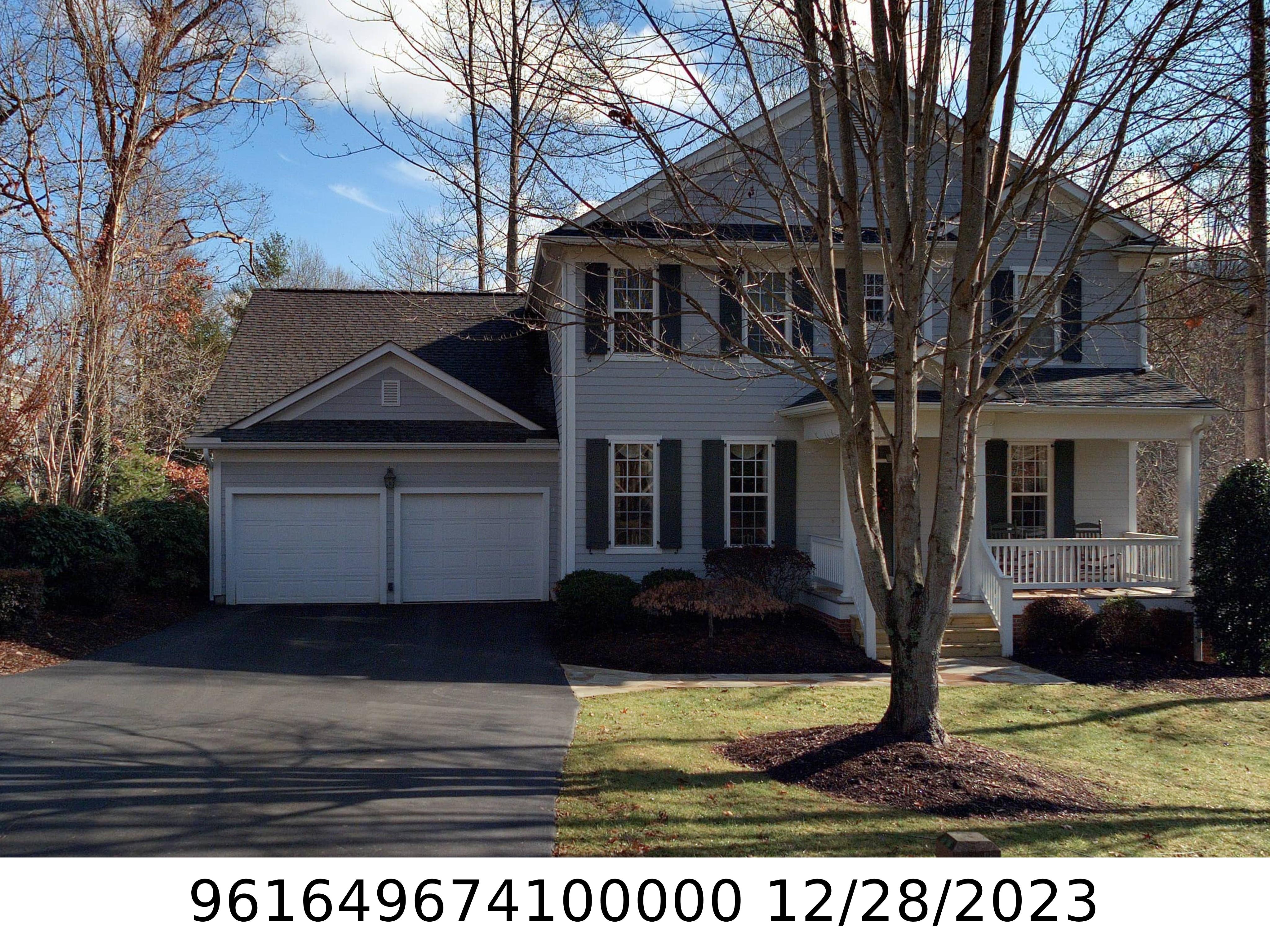 A picture of the property located at 205 FENNEL DUN CIR, CANDLER NC 28715.