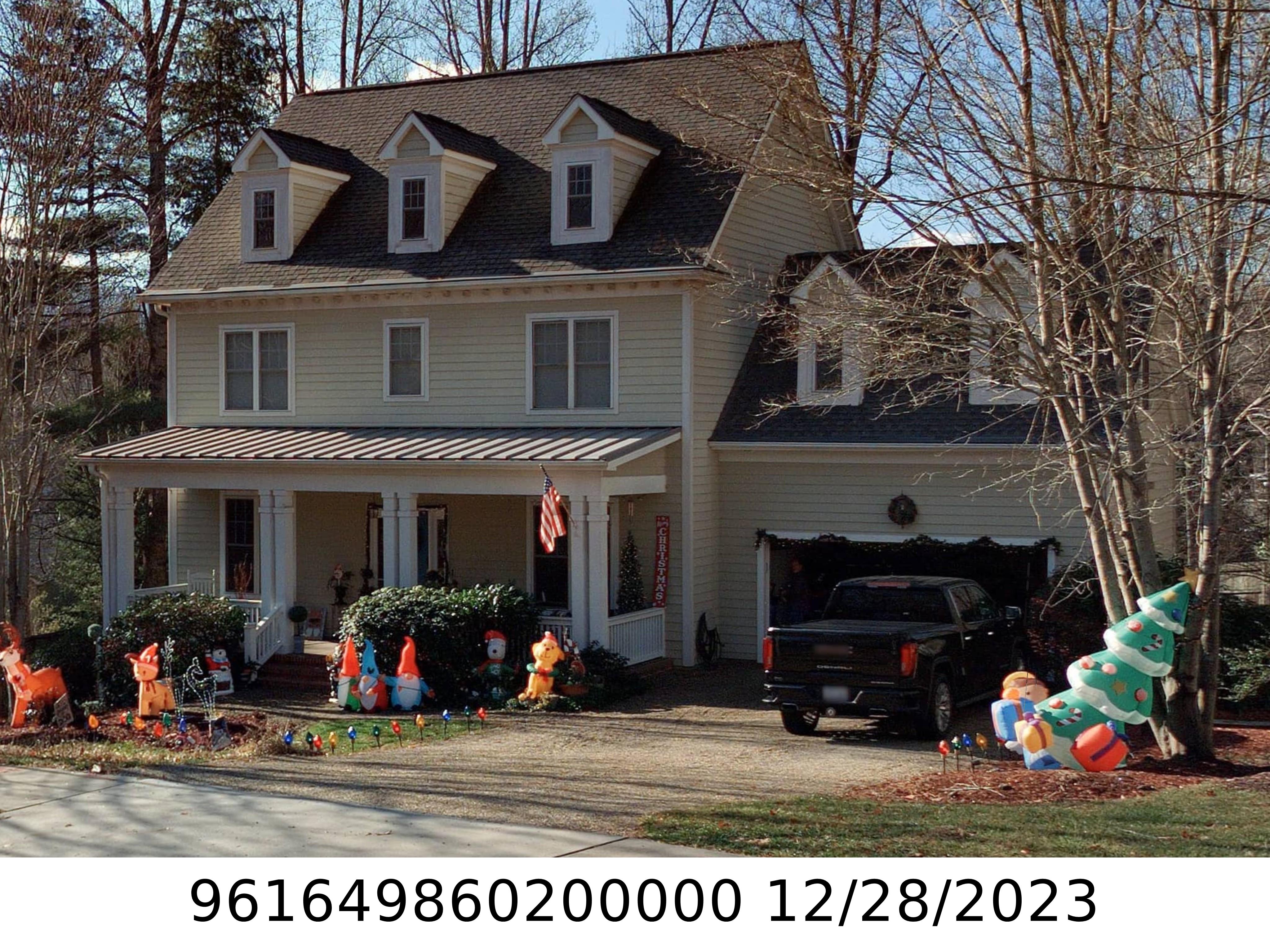A picture of the property located at 511 WELSH PARTRIDGE CIR, CANDLER NC 28715.