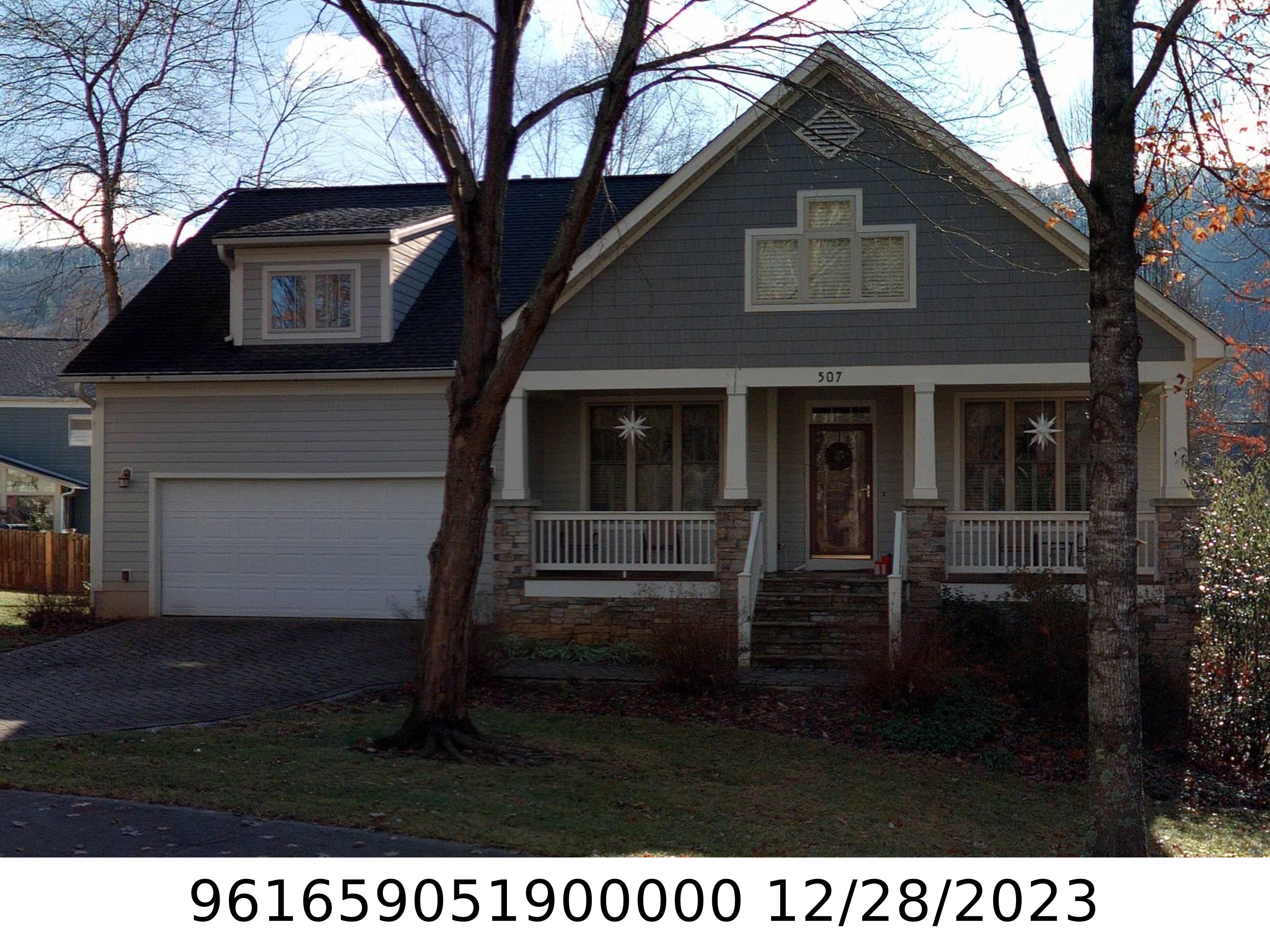 A picture of the property located at 507 WELSH PARTRIDGE CIR, CANDLER NC 28715.