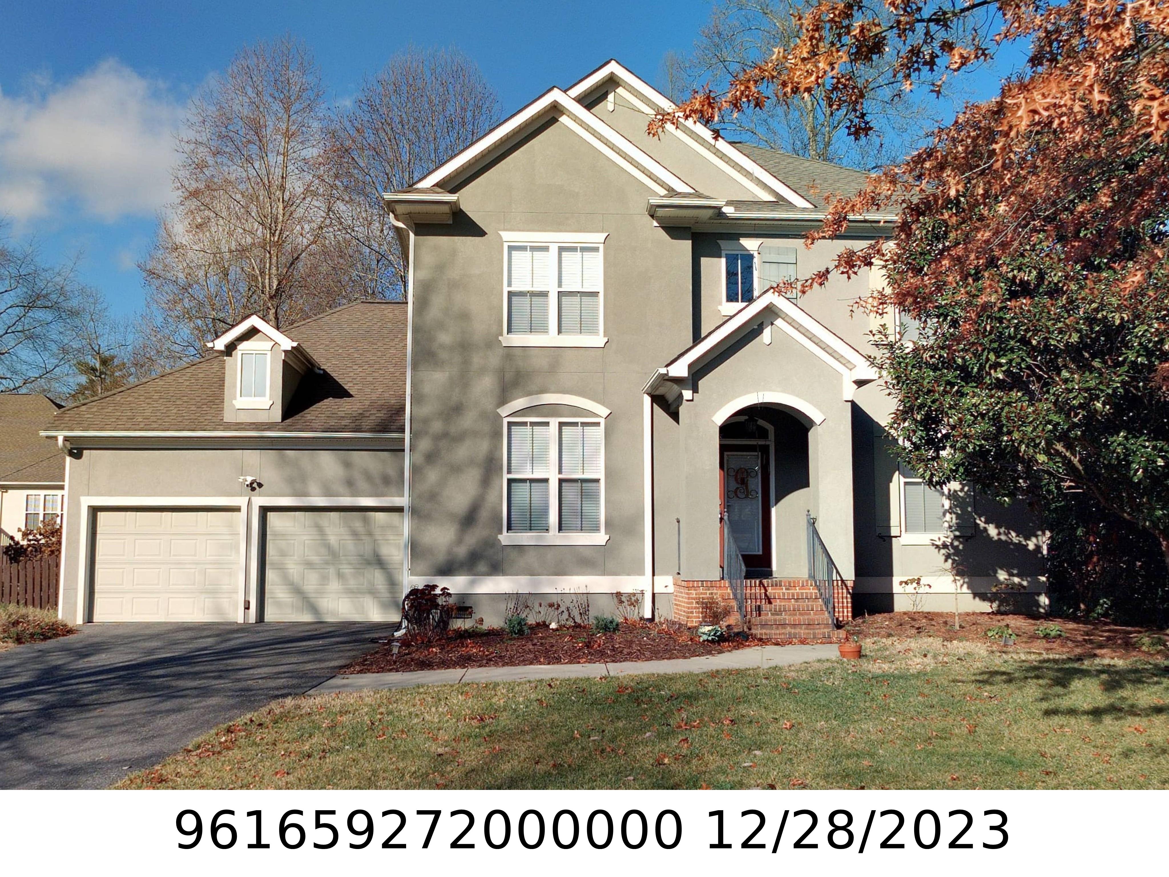 A picture of the property located at 257 FENNEL DUN CIR, CANDLER NC 28715.
