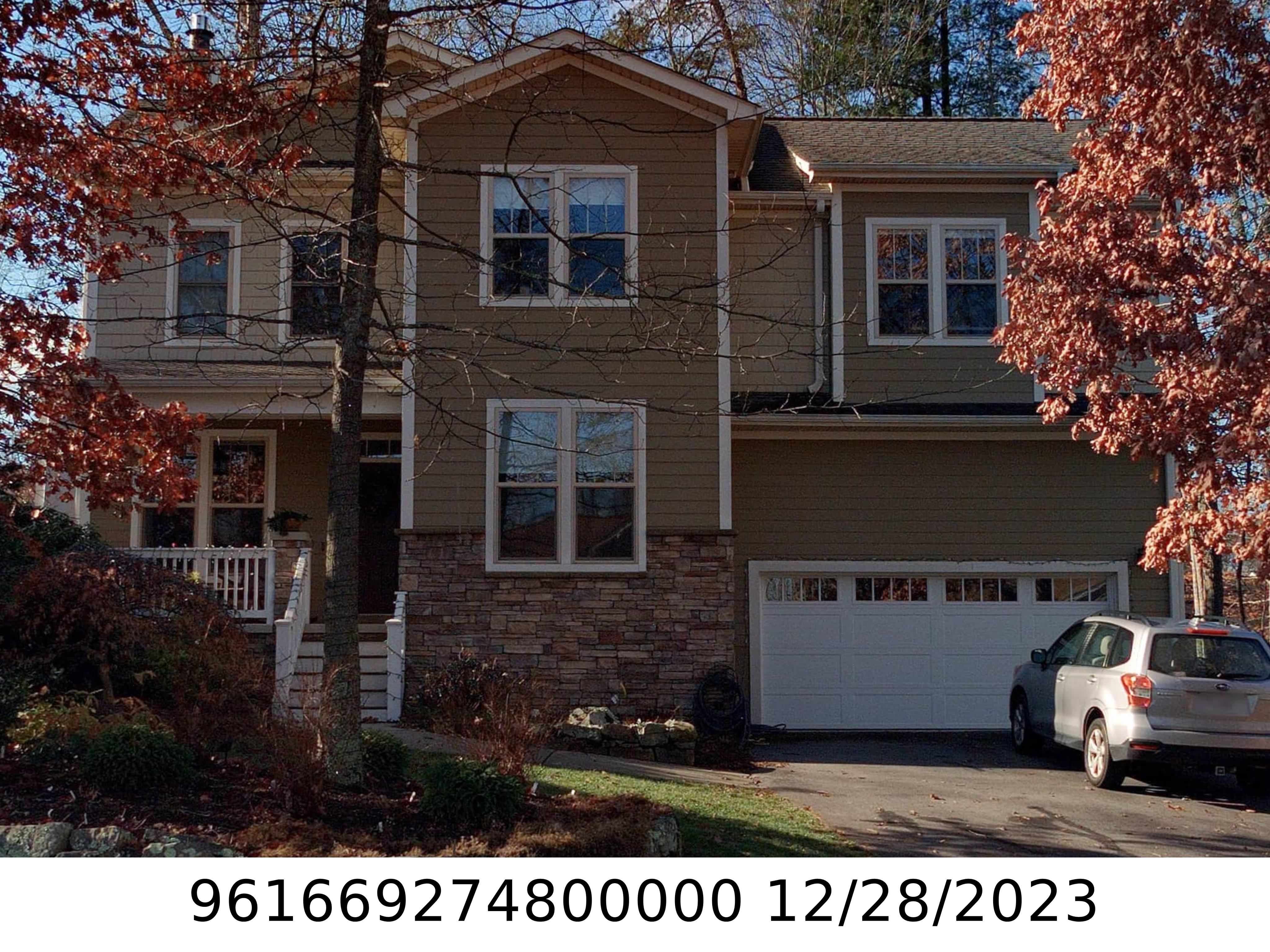 A picture of the property located at 634 WELSH PARTRIDGE CIR, CANDLER NC 28715.