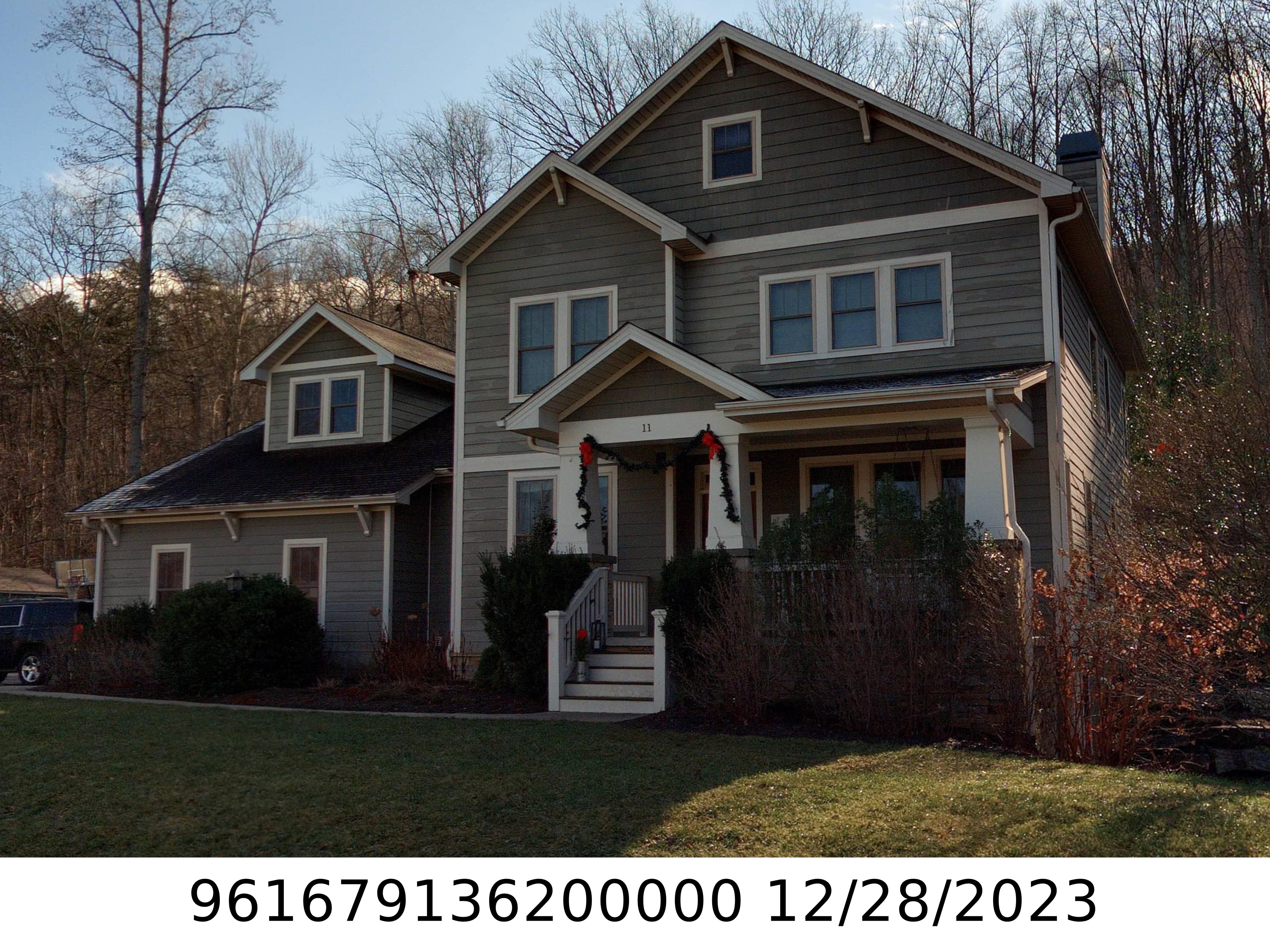 A picture of the property located at 11 MAVE LN, CANDLER NC 28715.
