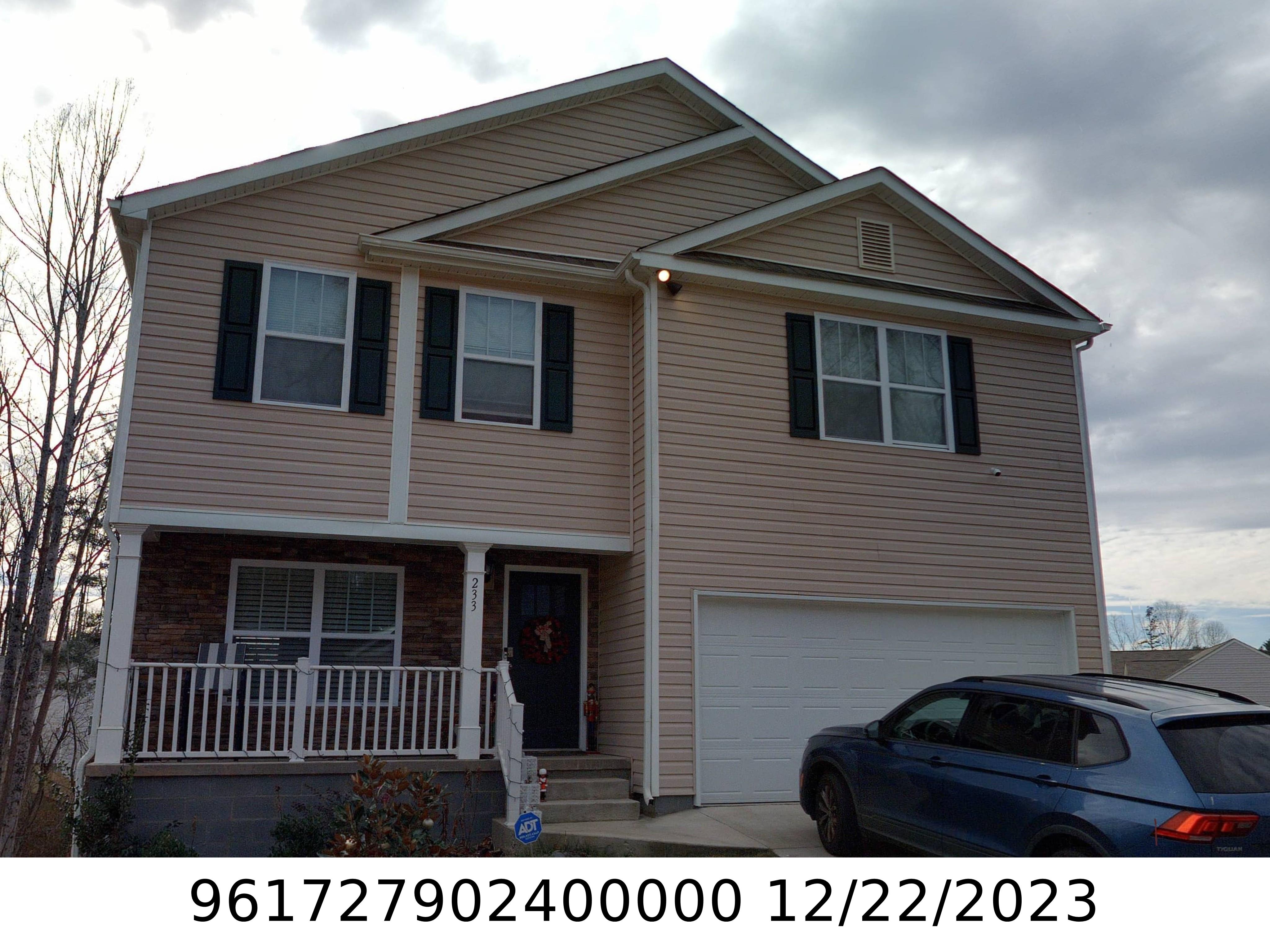 A picture of the property located at 233 ROPER ST, CANDLER NC 28715.