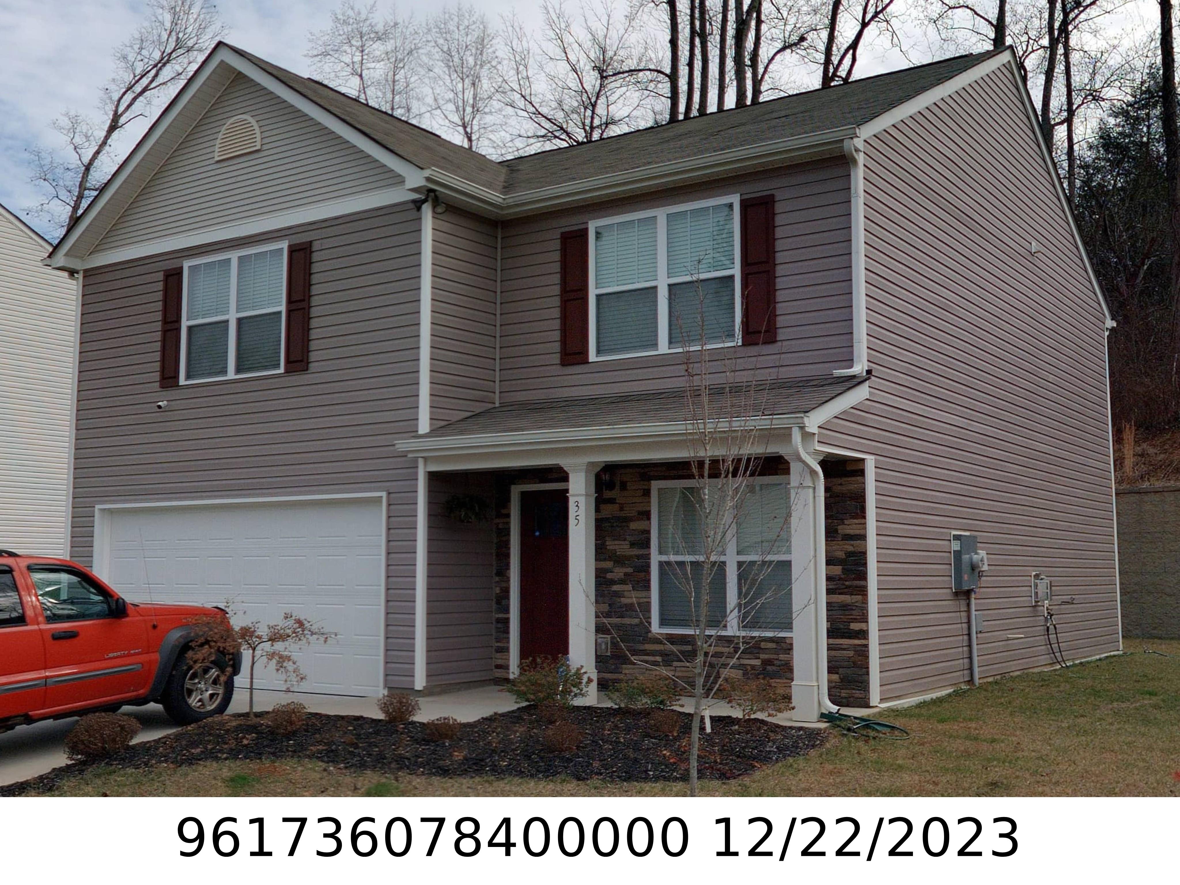 A picture of the property located at 35 HAMRICK DR, CANDLER NC 28715.