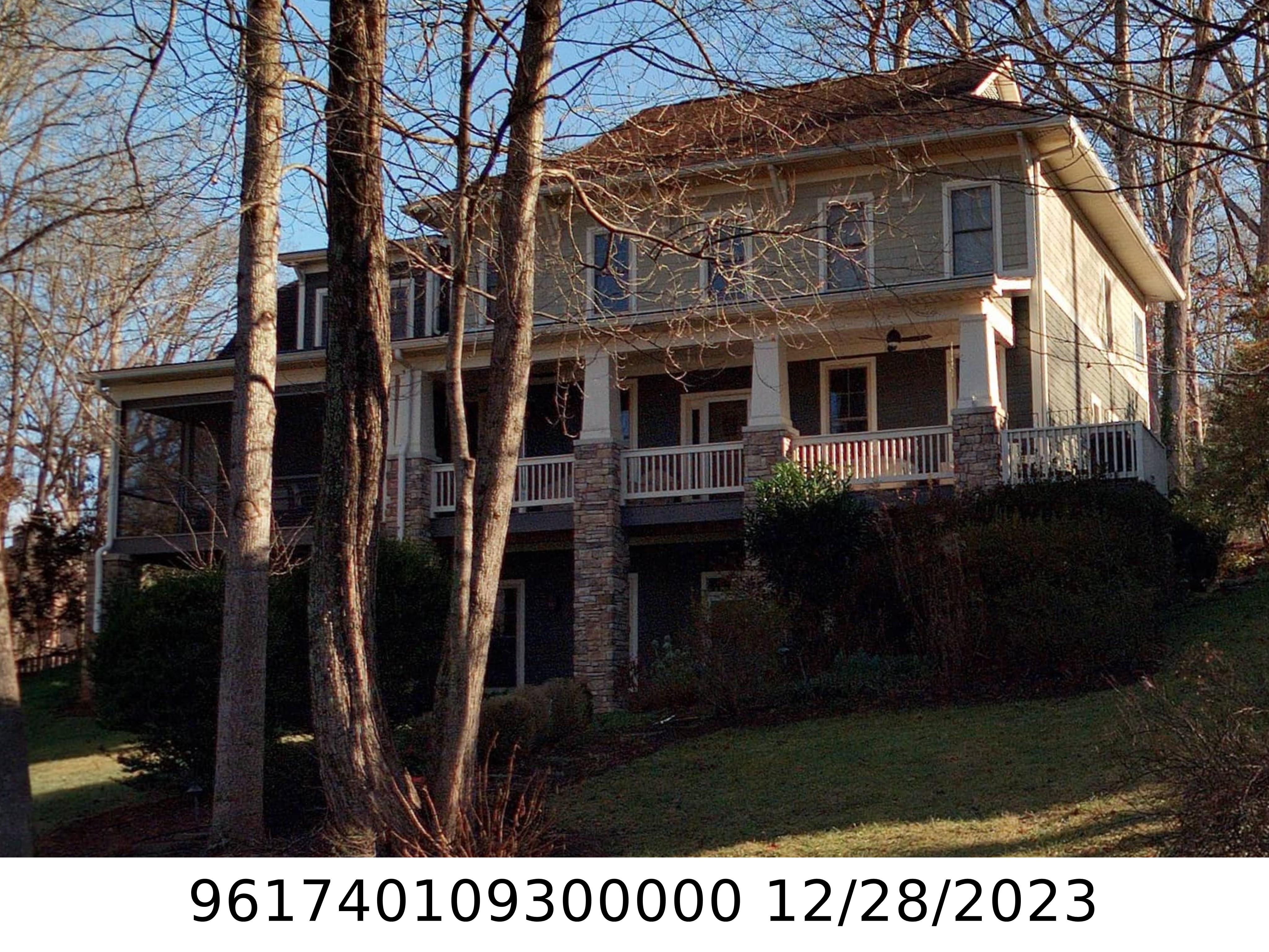 A picture of the property located at 154 GINGER QUILL CIR, CANDLER NC 28715.