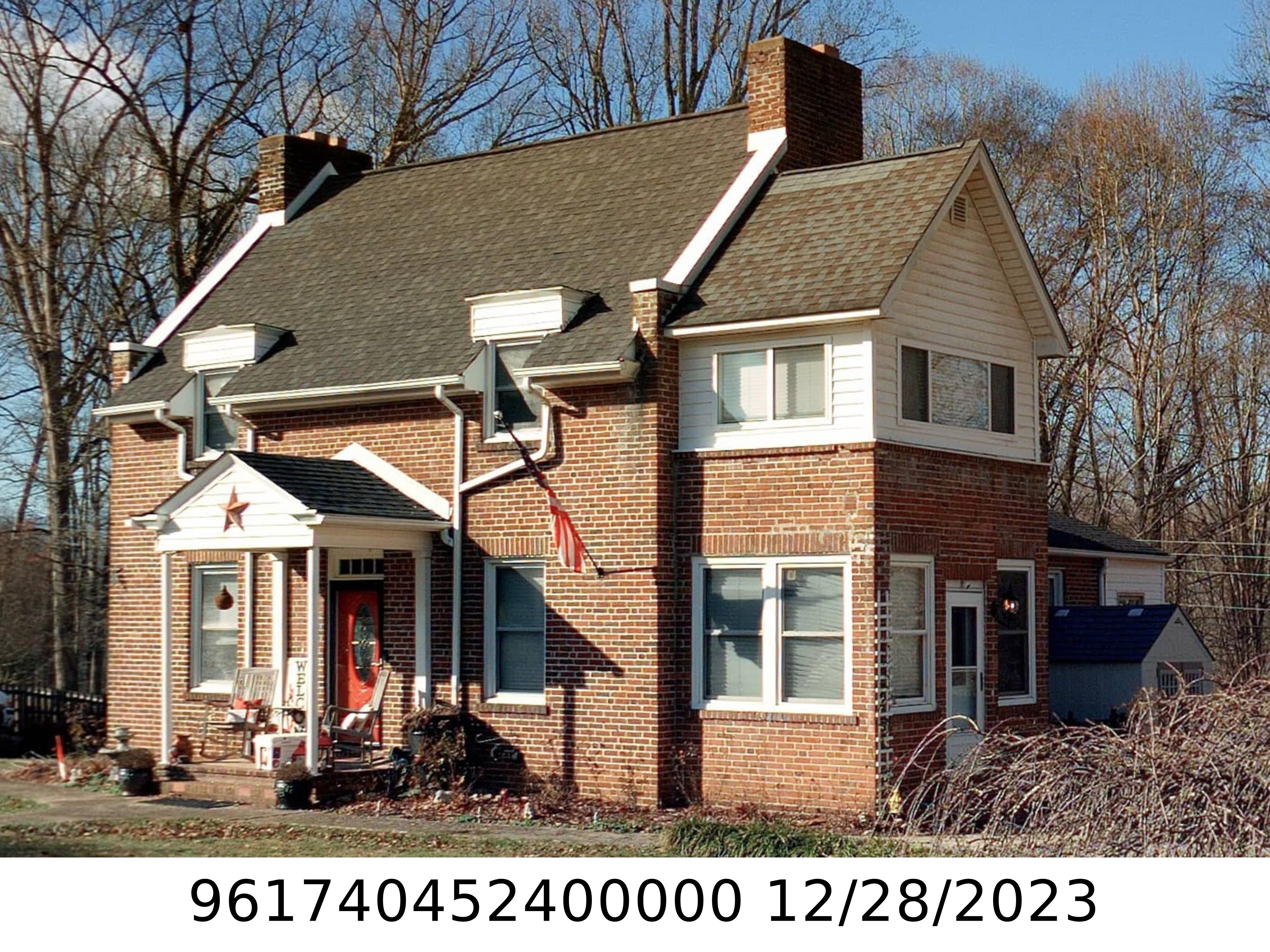 A picture of the property located at 13 ENKA HILLCREST ST, CANDLER NC 28715.
