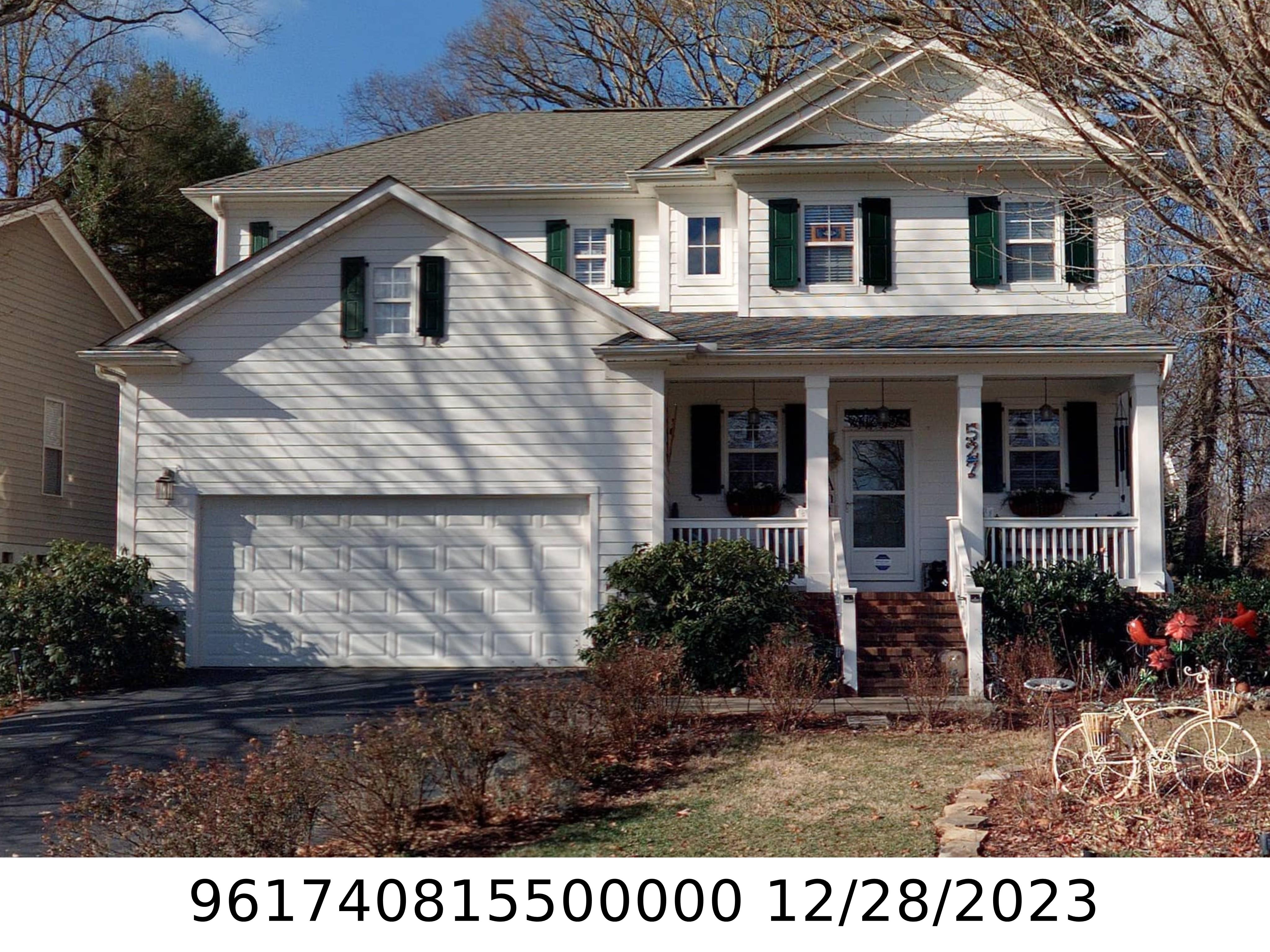 A picture of the property located at 527 WELSH PARTRIDGE CIR, CANDLER NC 28715.